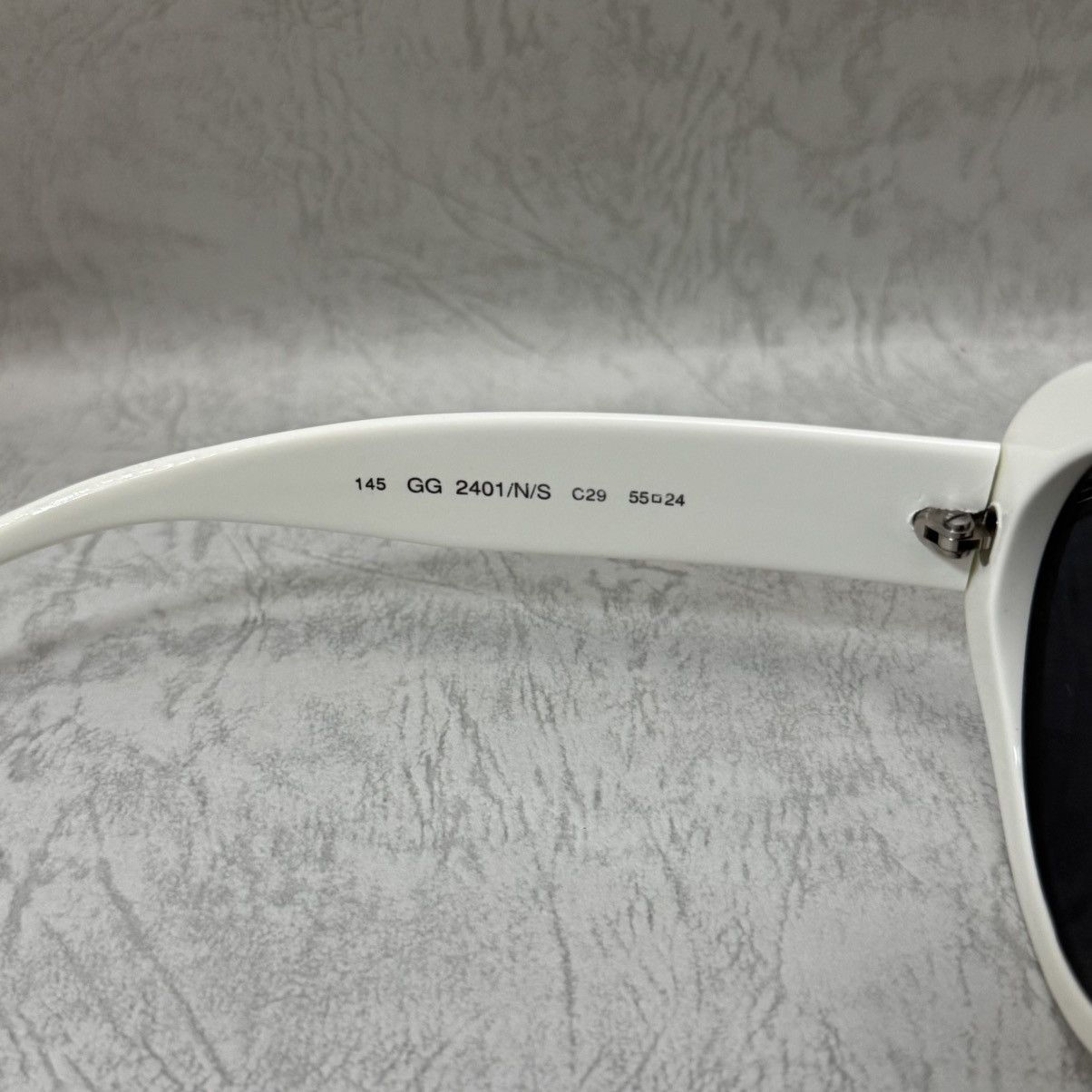 Gucci Vintage Gucci sunglasses GG 2401/N/S Size ONE SIZE - 5 Thumbnail