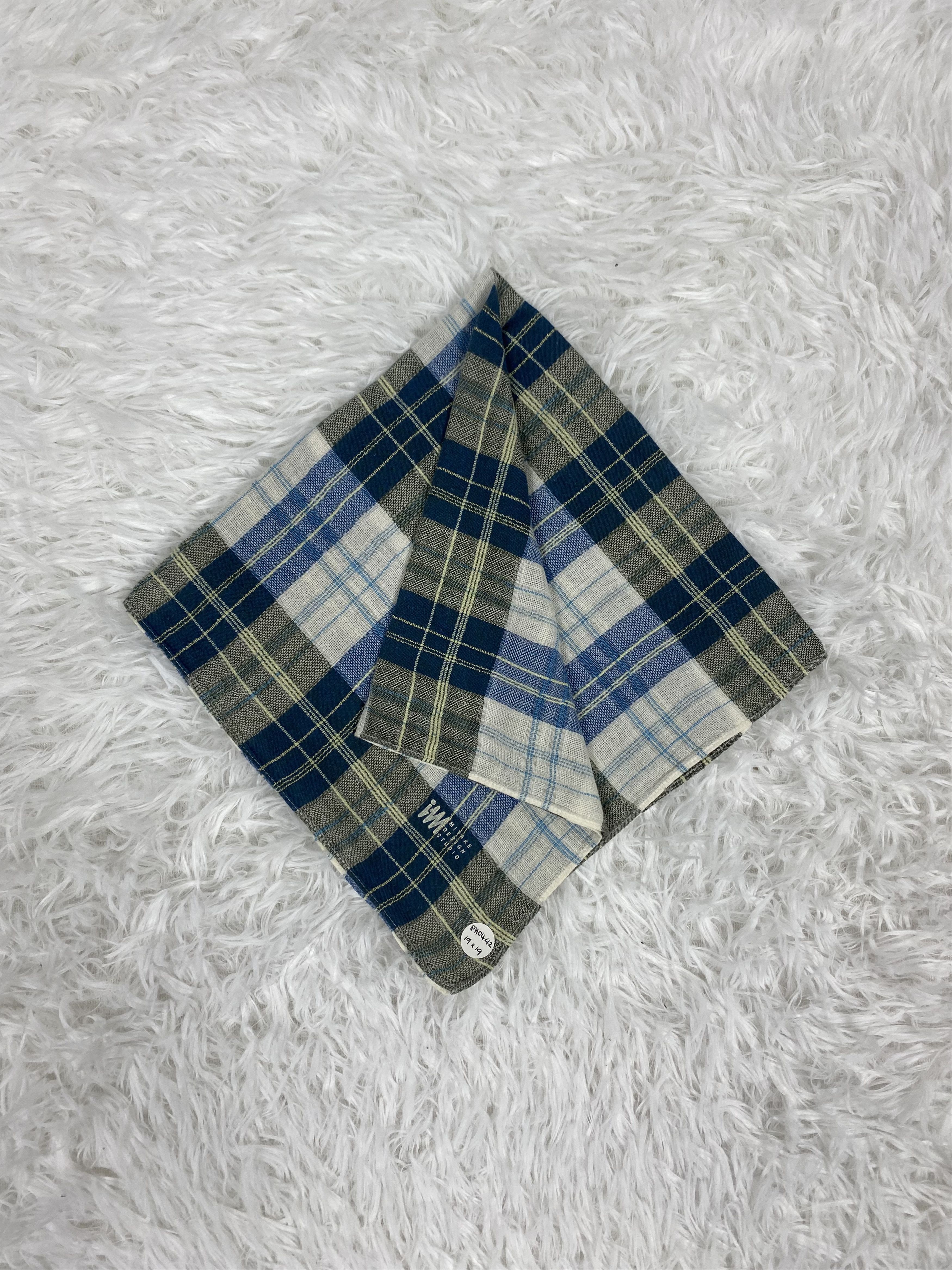 Issey Miyake Vintage Issey Miyake Handkerchief Neckerchief PH0442 Size ONE SIZE - 1 Thumbnail