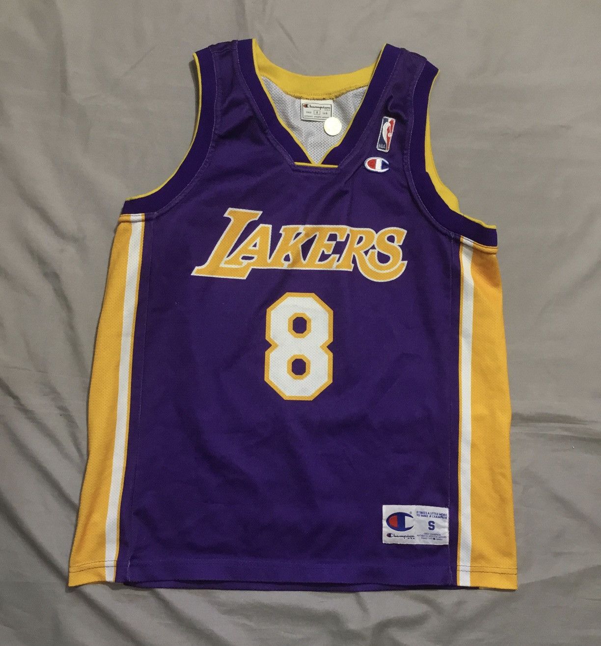 Champion Los Angeles Lakers #8 Kobe Bryant NBA Basketball Jersey Size US S / EU 44-46 / 1 - 1 Thumbnail