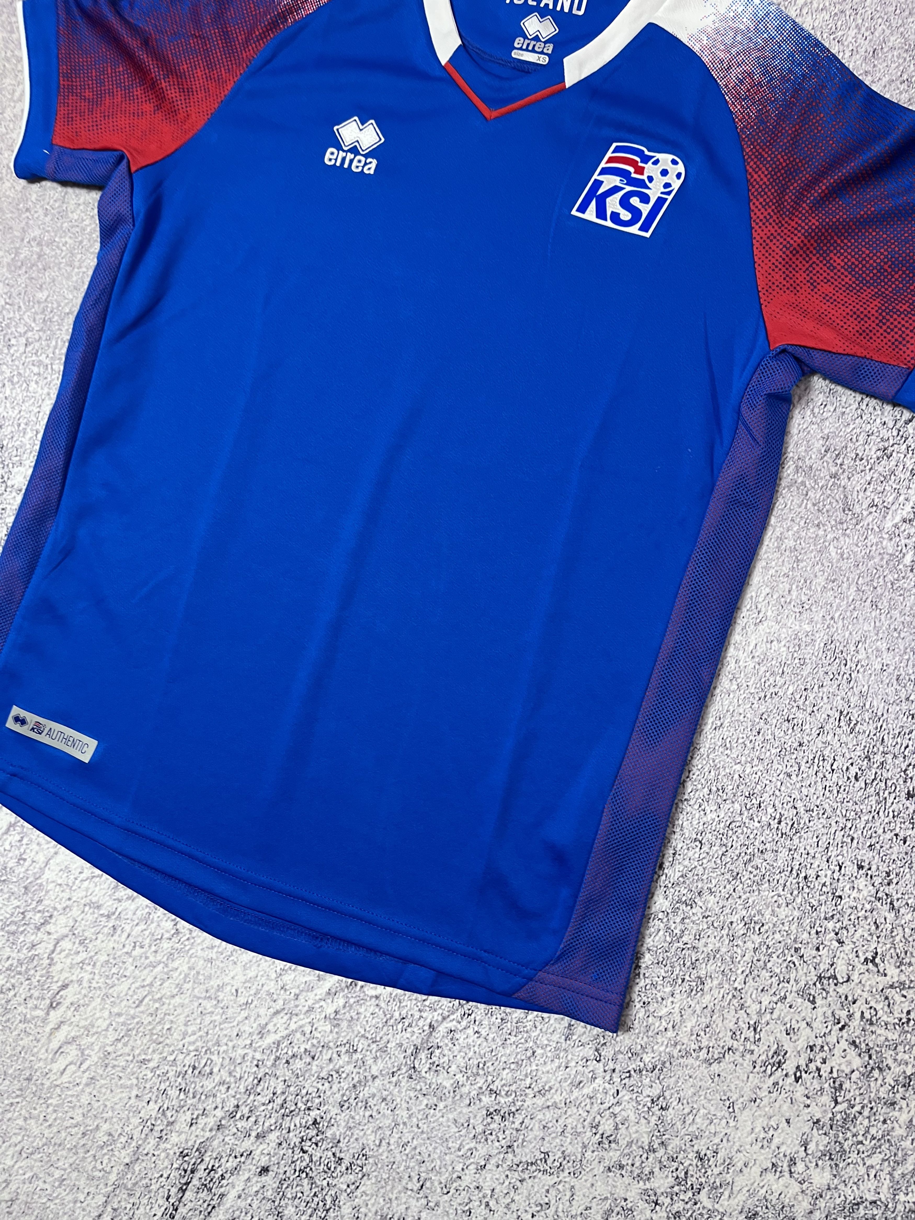 Errea Men soccer jersey Iseland KSI size Xs errea sport Size US XS / EU 42 / 0 - 3 Thumbnail