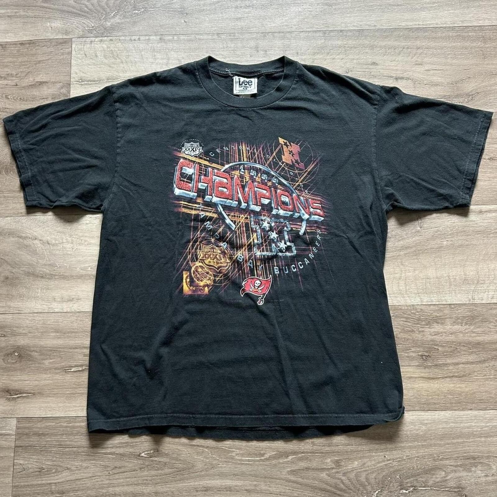 Lee Vintage Tampa Bay Bucs Lee black Buccaneers Super Bowl XL Size US XL / EU 56 / 4 - 1 Thumbnail