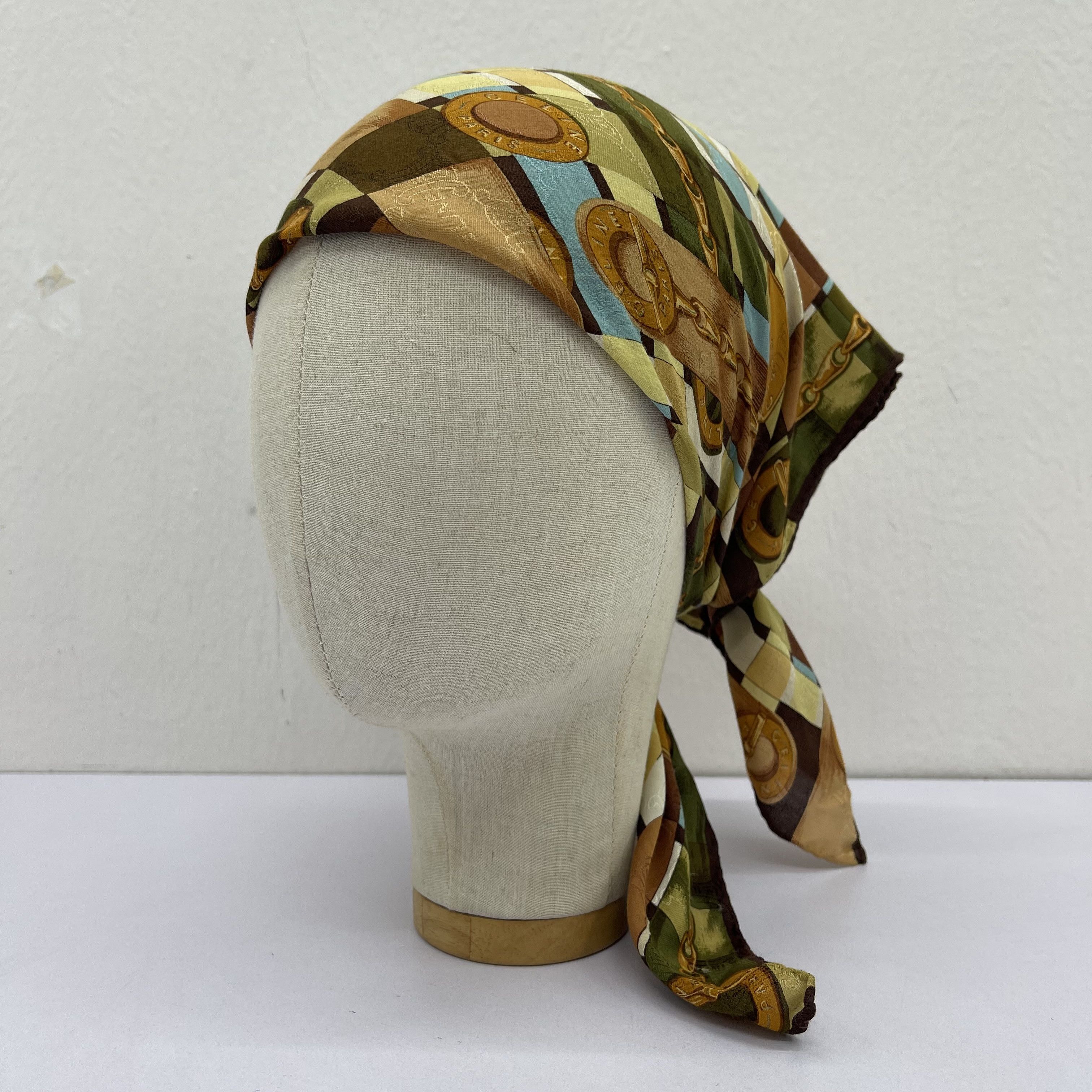 Celine Vintage YSL Handkerchief - S7035 Size ONE SIZE - 1 Thumbnail