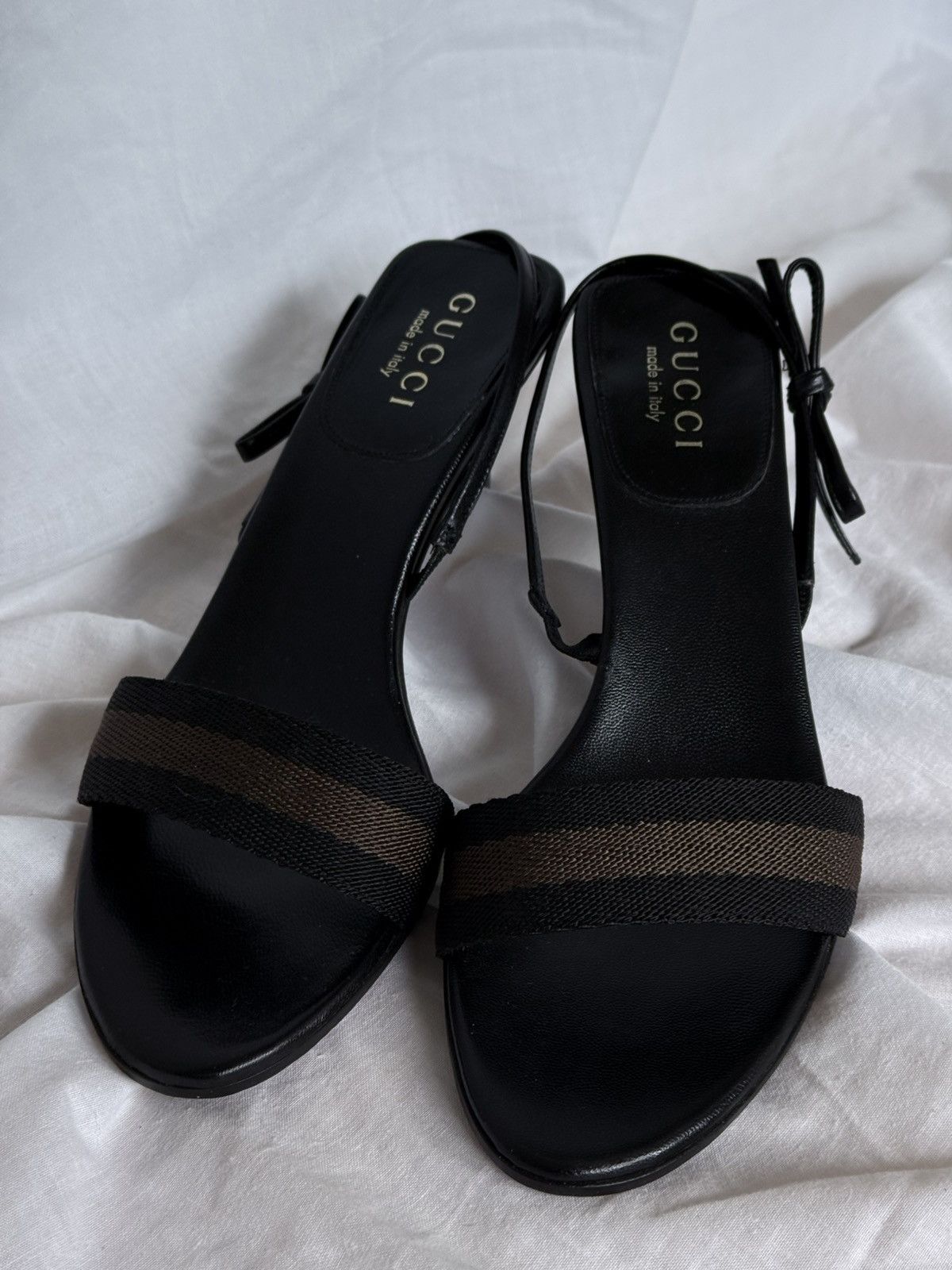 Gucci Gucci Black Leather Mules Sandals Bows Size US 7 / IT 37 - 3 Thumbnail
