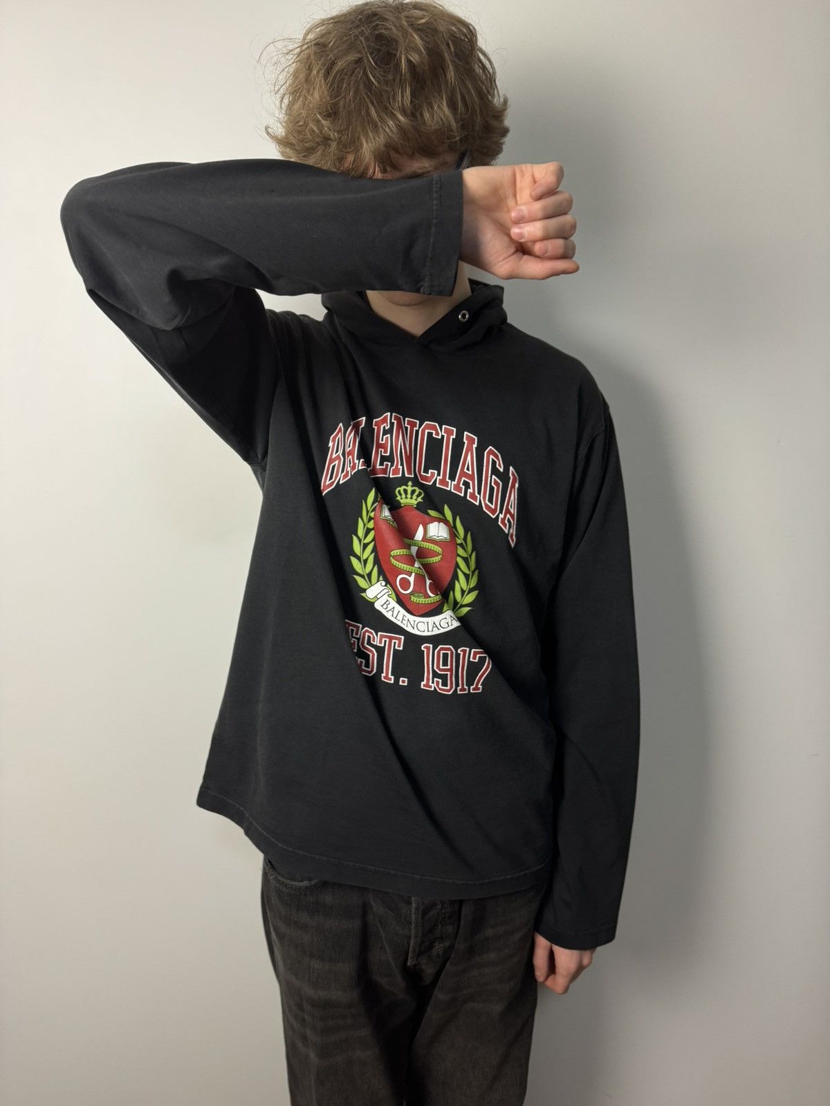 Balenciaga BNWT Balenciaga College hoodie est 1917 scissor Hoodie Size US S / EU 44-46 / 1 - 4 Thumbnail