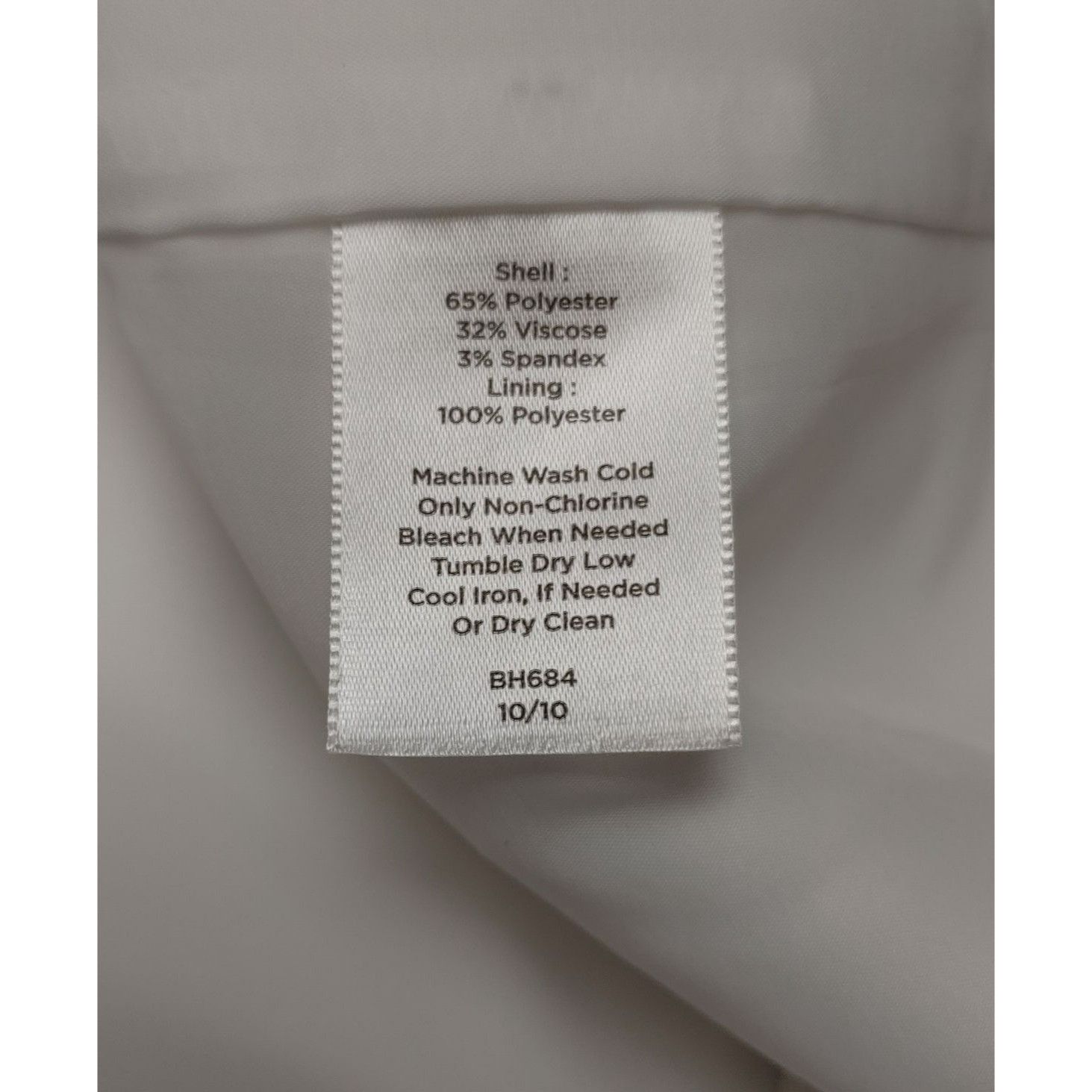 Other Talbots Heritage Women's Petite White Capri Short Knee Lengt Size 36" / US 14 / IT 50 - 4 Thumbnail
