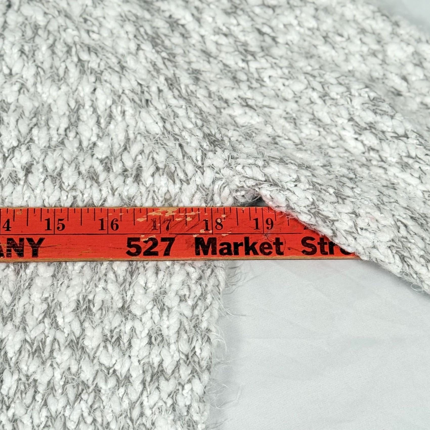 Buffalo David Bitton Buffalo David Bitton Sweater Medium White Gray Eyelash Fuzzy Knit Pullover Cozy Size M / US 6-8 / IT 42-44 - 4 Thumbnail