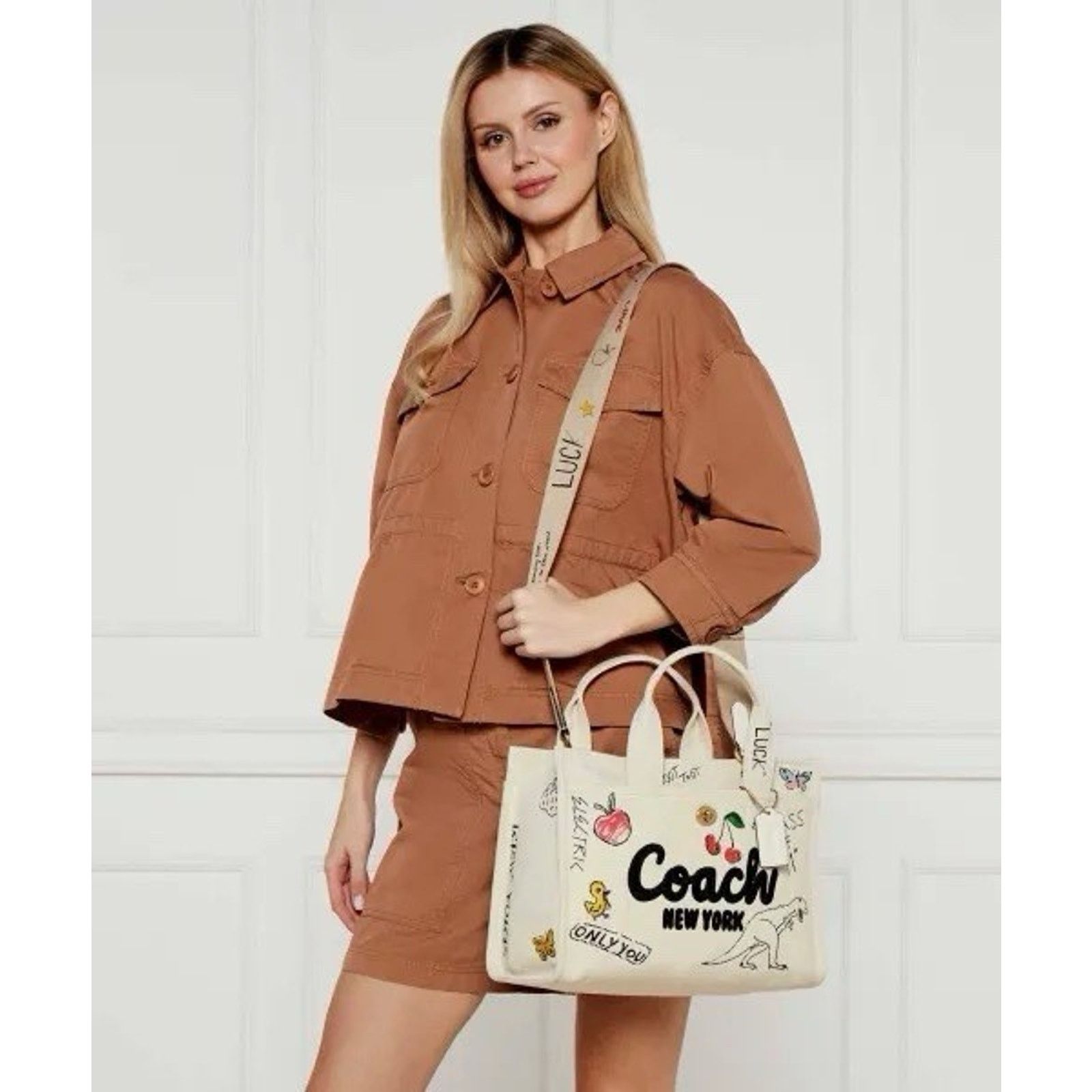 Coach NWT Coach Cargo Tote Crossbody Sketch CAM73 Natural Size ONE SIZE - 11 Thumbnail