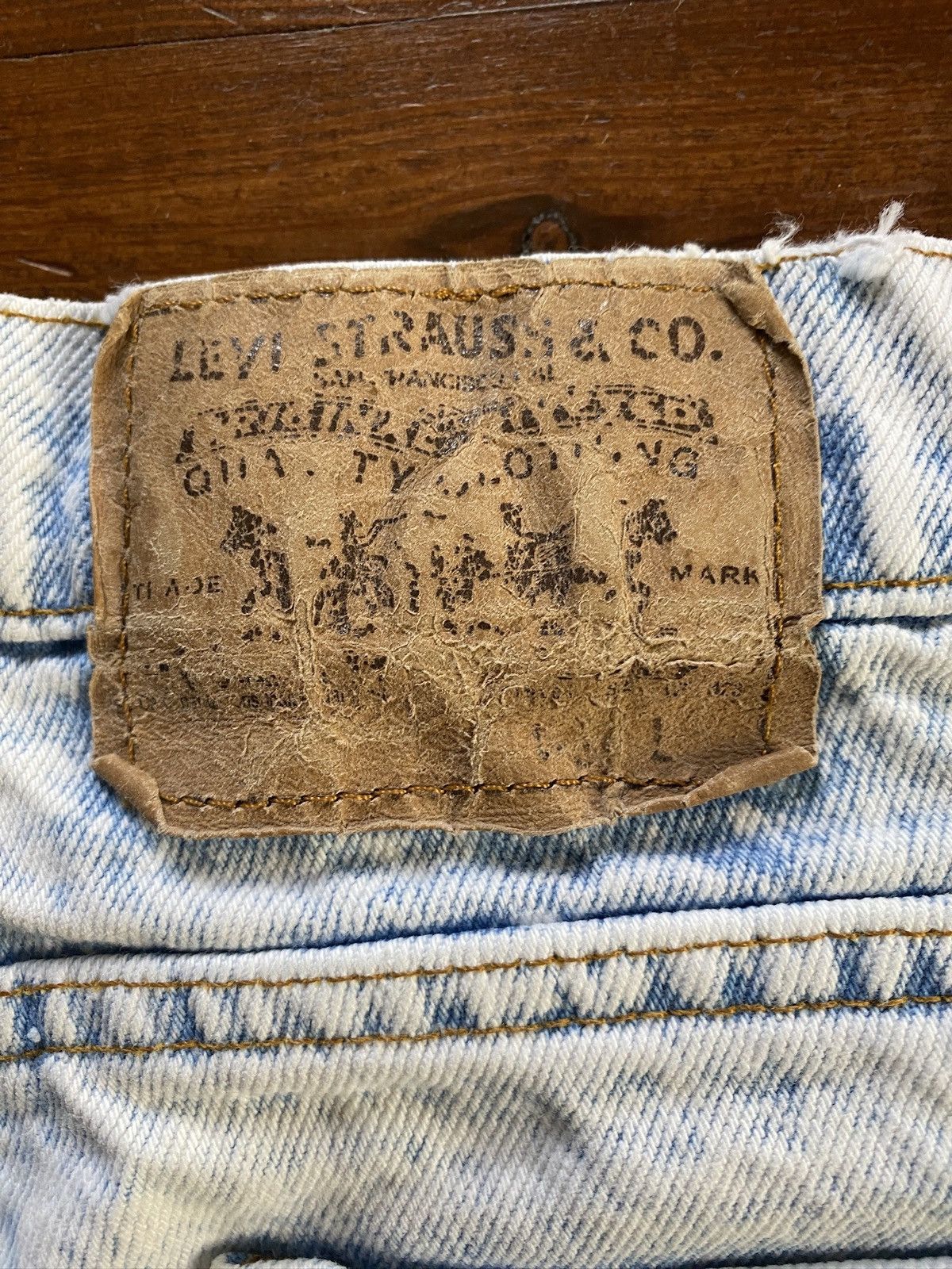 Levi's Vintage 80’s Levi’s Orange Tab Acid Wash Denim Jean Shorts Size US 31 - 3 Thumbnail