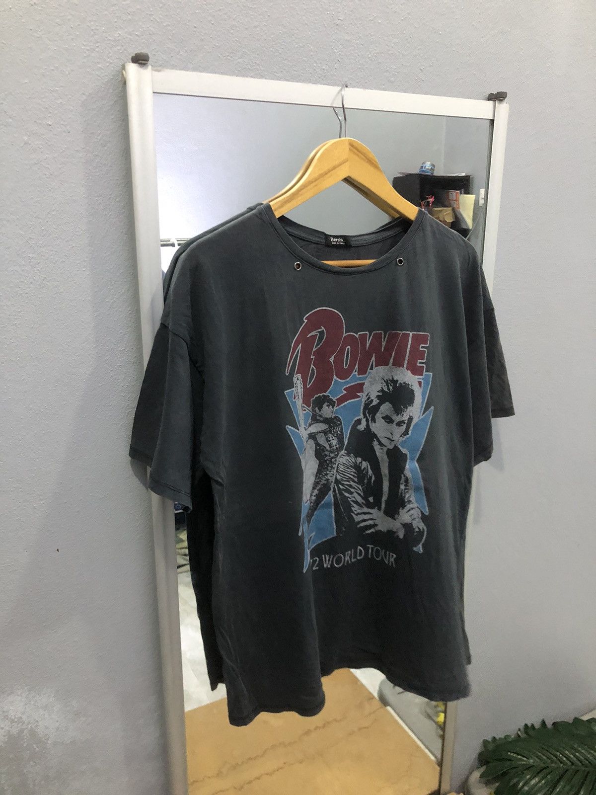 Band Tees × Bershka David Bowie 1972 World Tour Bershka Shirt Size US M / EU 48-50 / 2 - 3 Thumbnail