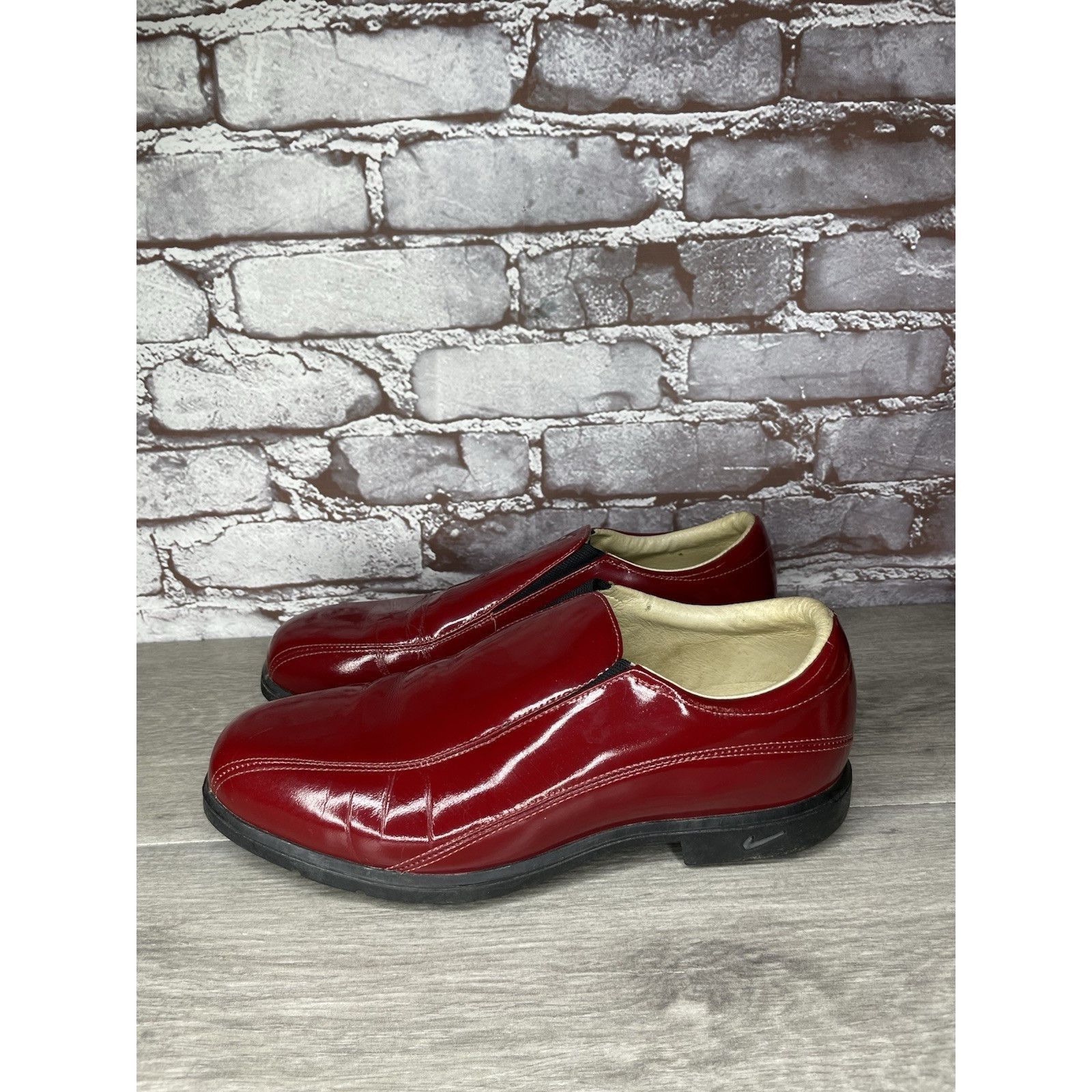 Nike Nike Air Verdana Last Red Patent Leather Slip On Golf Shoes Size US 10 / IT 40 - 2 Thumbnail