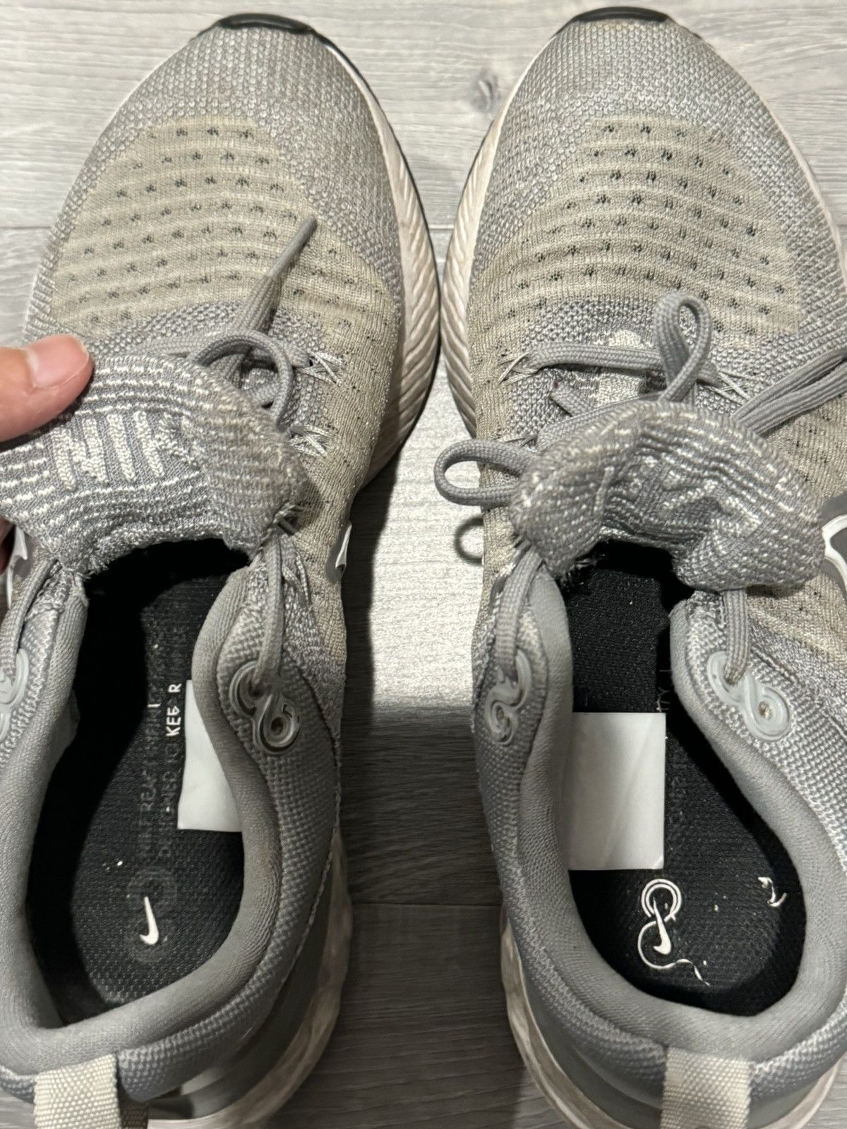 Nike Nike Women's React Infinity Run Flyknit 2 Road Grey Size US 7.5 / IT 37.5 - 4 Thumbnail