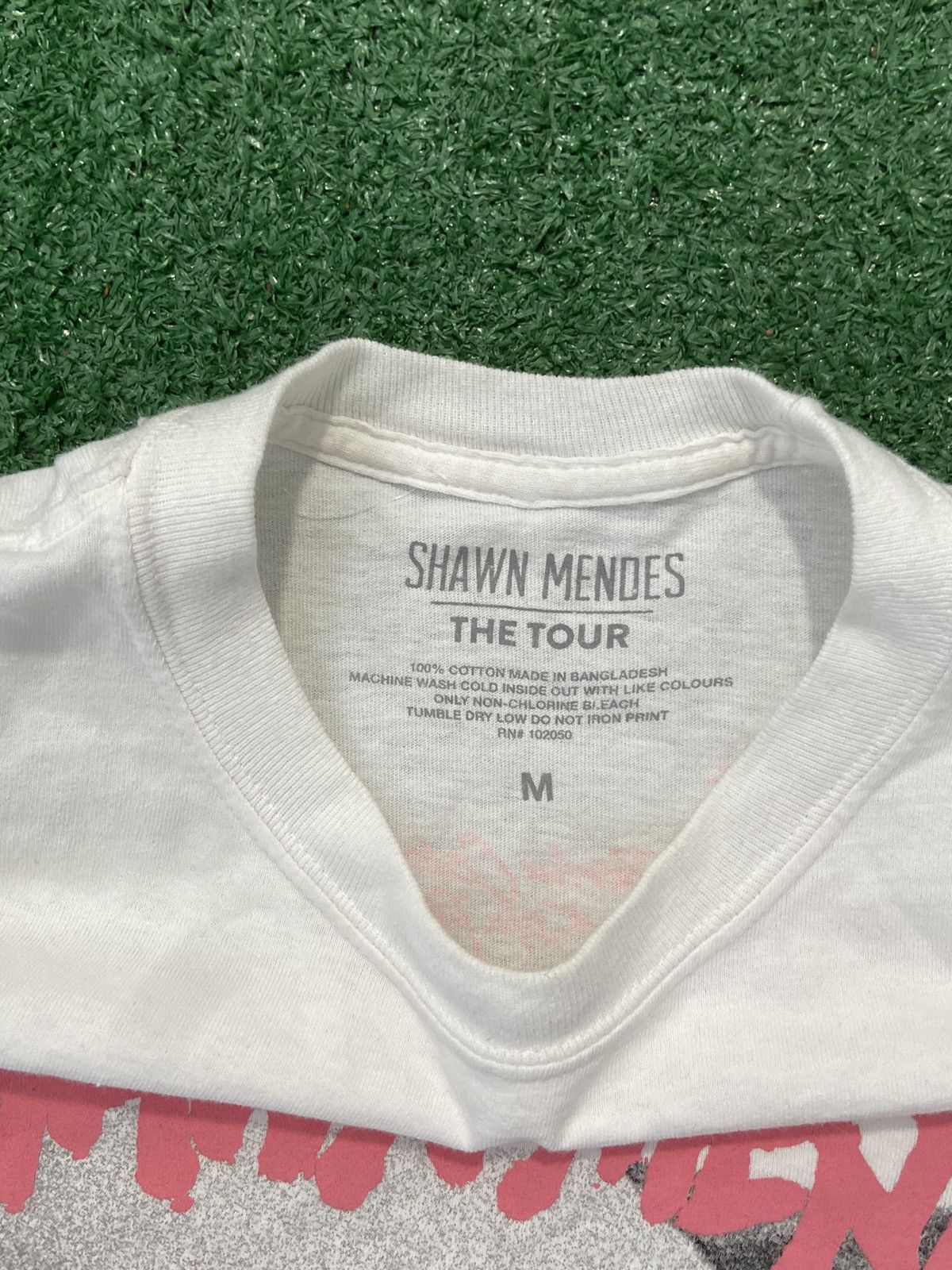 Band Tees Shawn mendes tshirt Size US M / EU 48-50 / 2 - 3 Thumbnail
