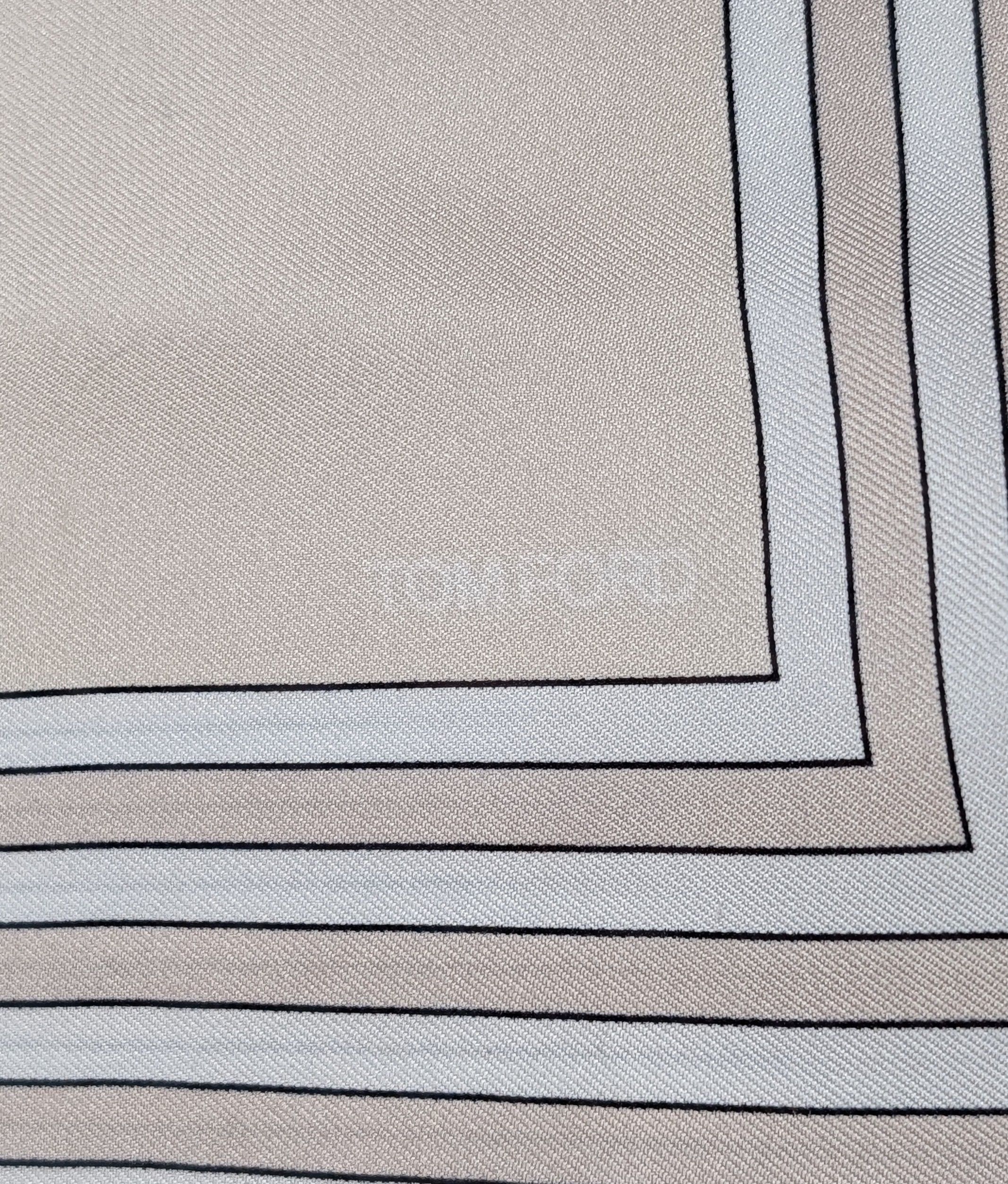 Tom Ford TOM FORD Multi-Frame Silk Pocket Square Cream/White Size ONE SIZE - 2 Thumbnail