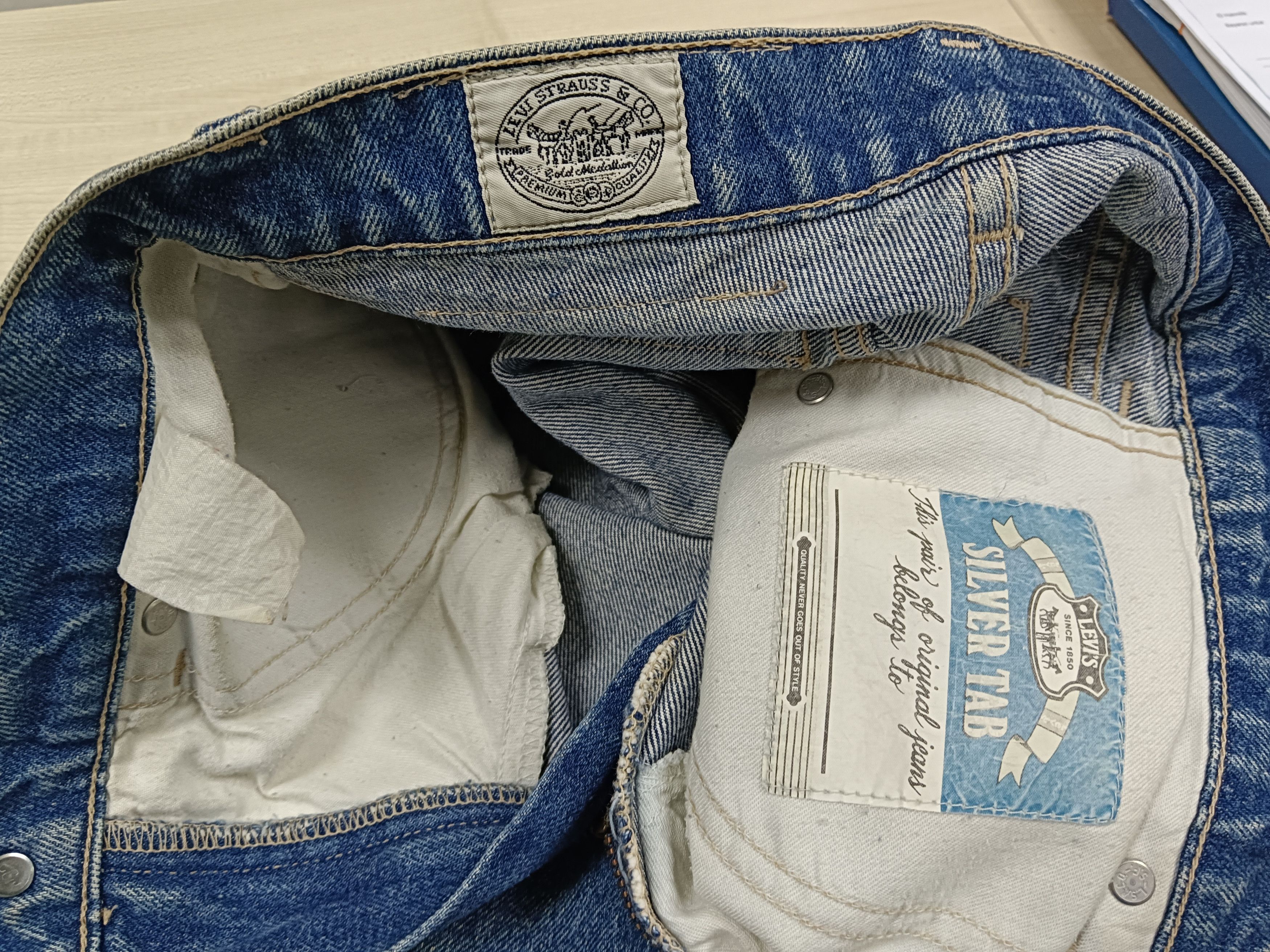 Levi's Vintage Clothing Levis vintage silver tag classic unisex size 25 Size US 26 / EU 42 - 3 Thumbnail
