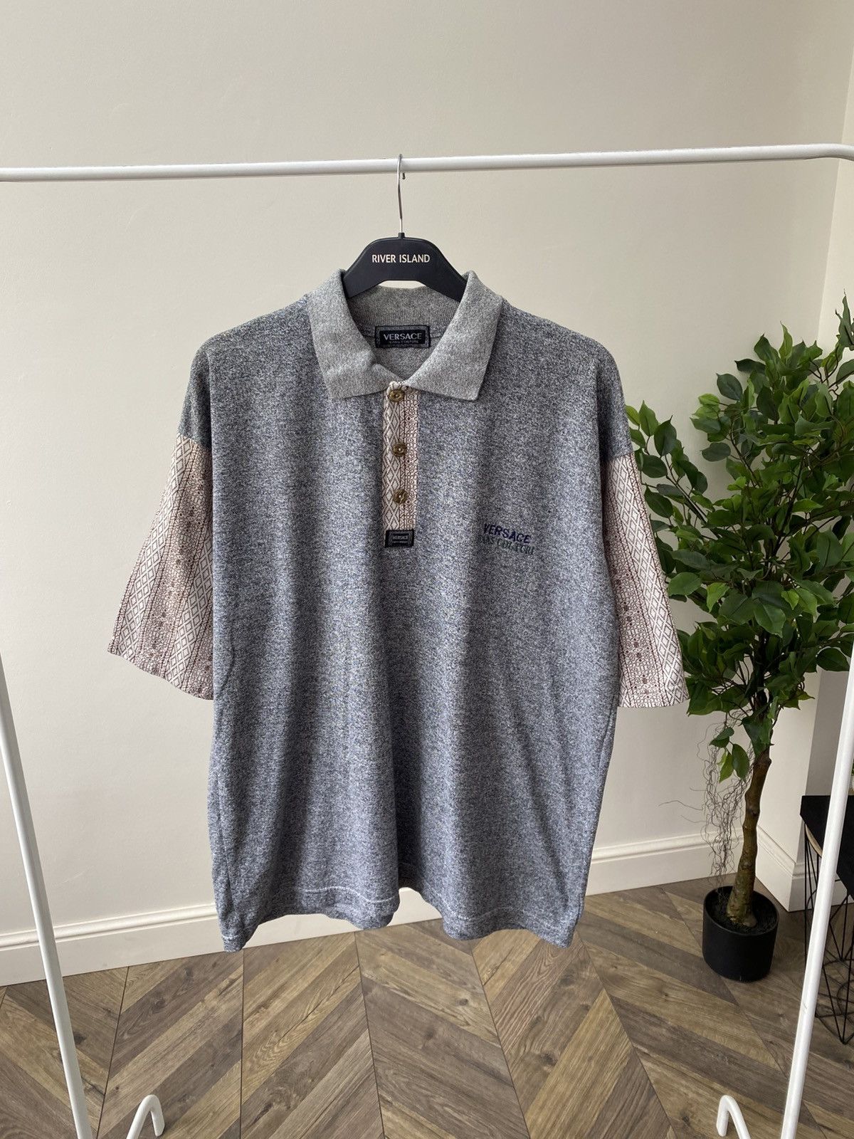 Versace × Vintage Vintage Versace Jeans Couture Old money style polo t- shirt Size US XL / EU 56 / 4 - 3 Thumbnail