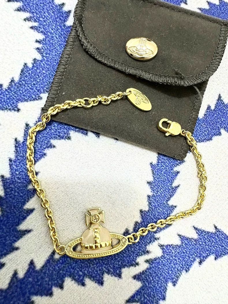 Vivienne Westwood Vivienne Westwood Mid-old white enamel clay star bracelet Size ONE SIZE - 1 Thumbnail