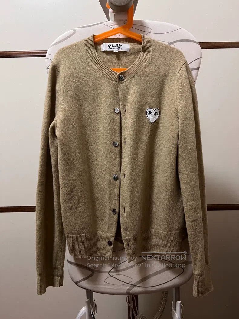Comme des Garcons Comme Des Garcons Beige White Heart 100% Wool Cardigan Size S / US 4 / IT 40 - 1 Thumbnail