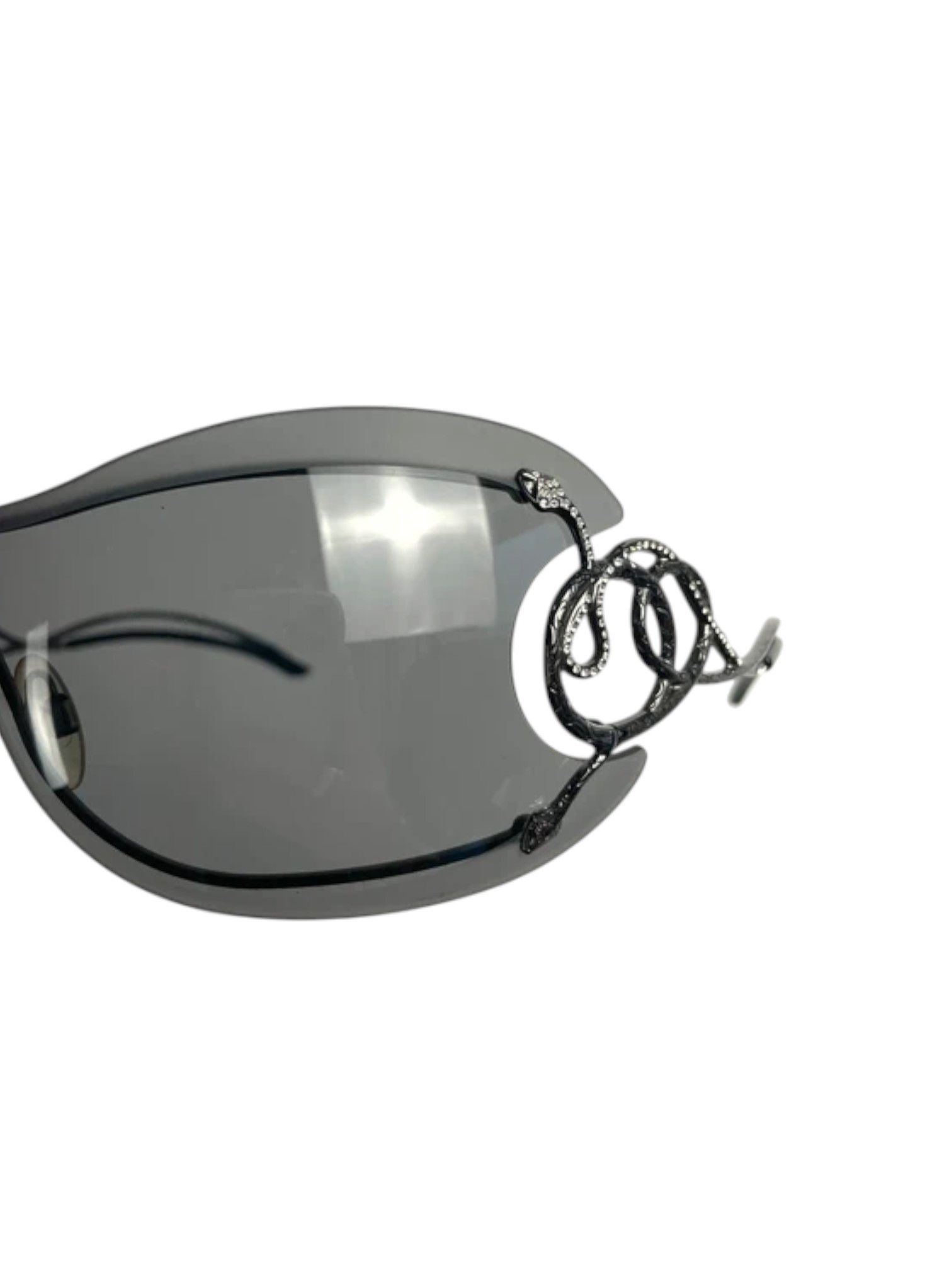 Roberto Cavalli Roberto Cavalli RC Sunglasses with Snake & Crystal Temples Size ONE SIZE - 6 Thumbnail