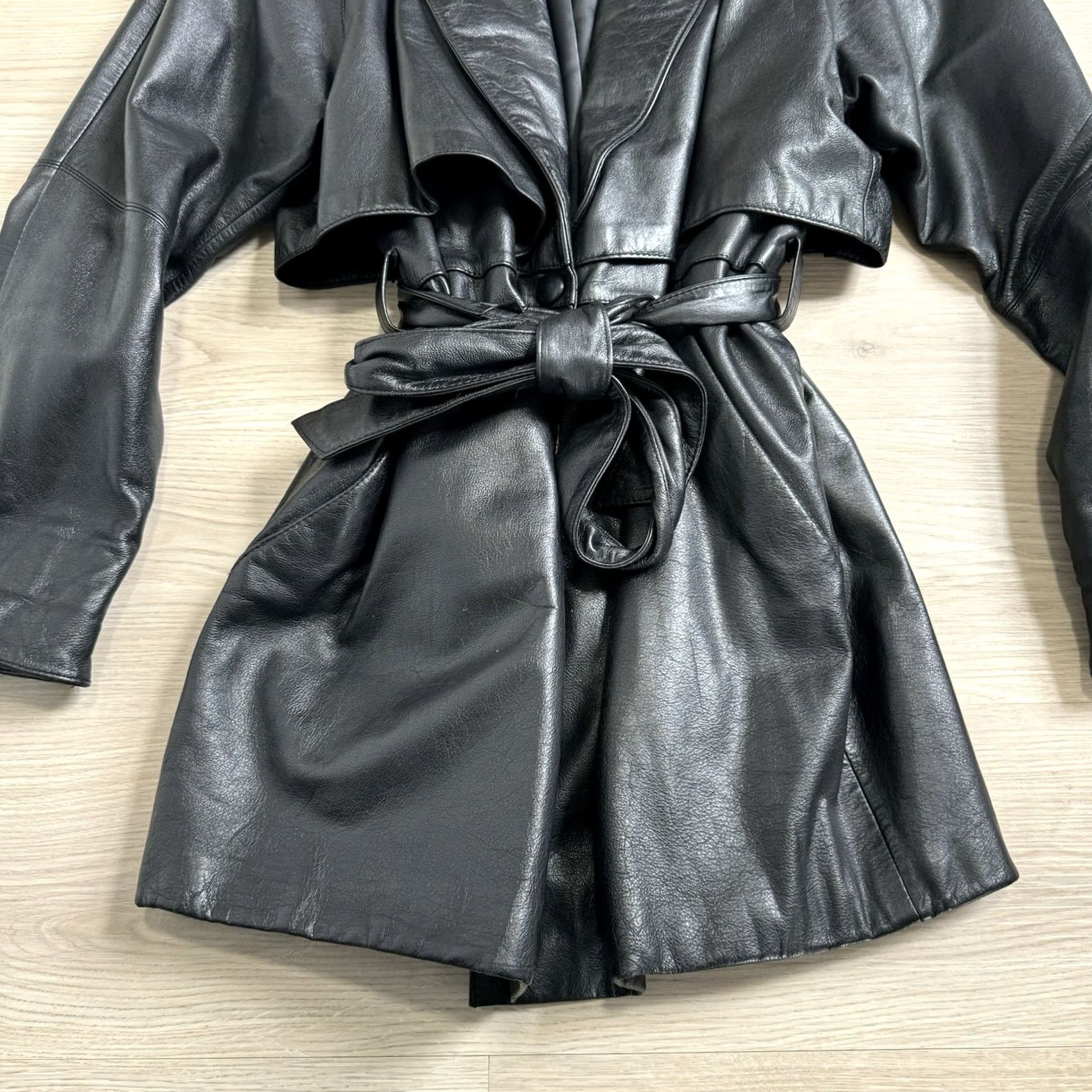 Vintage VINTAGE Wilsons Black Leather Jacket Short Belted Shawl Collar Womens M Size M / US 6-8 / IT 42-44 - 5 Thumbnail