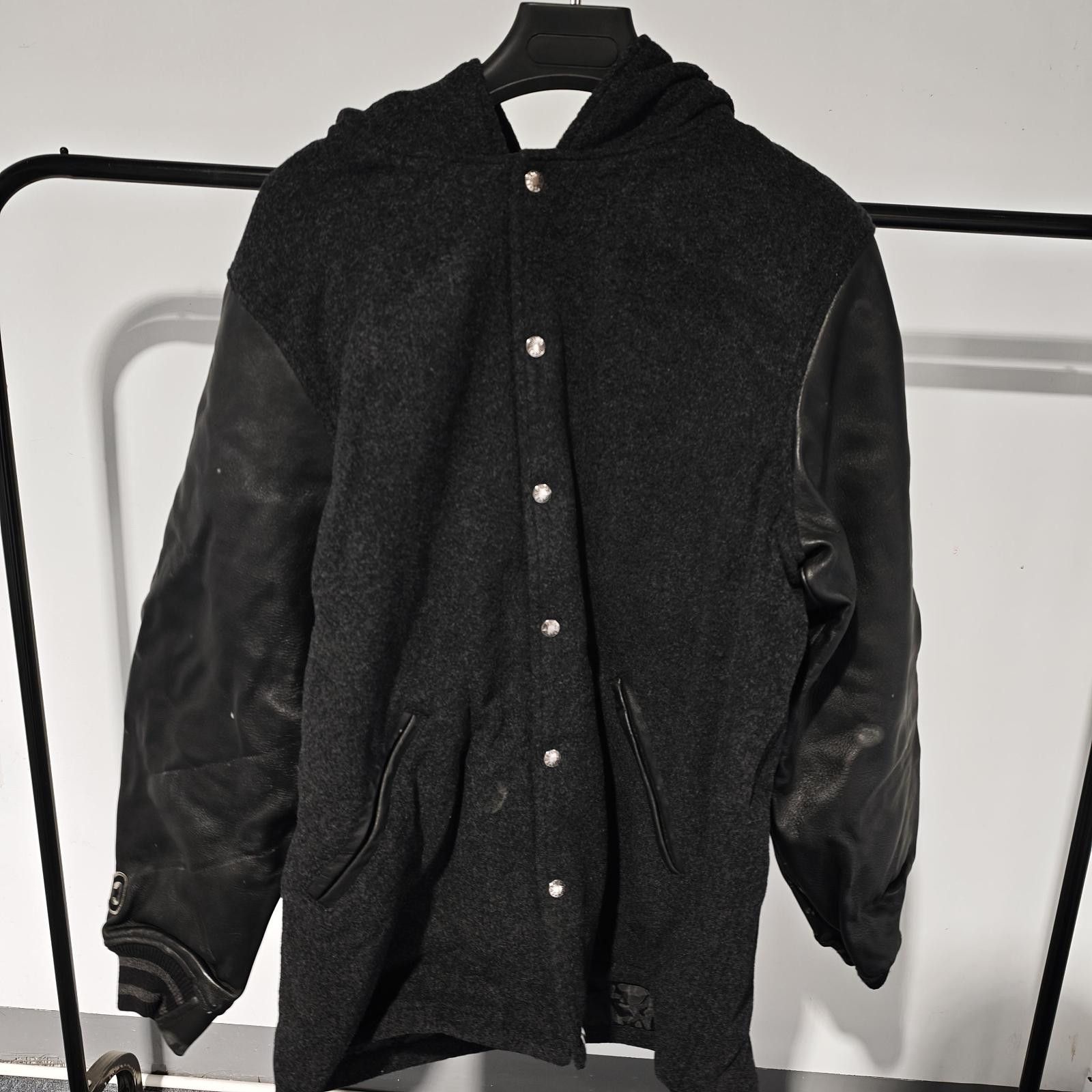 Bape A Bathing Ape Shark Leather Sleeve Bomber Jacket XXL Size US XXL / EU 58 / 5 - 1 Thumbnail