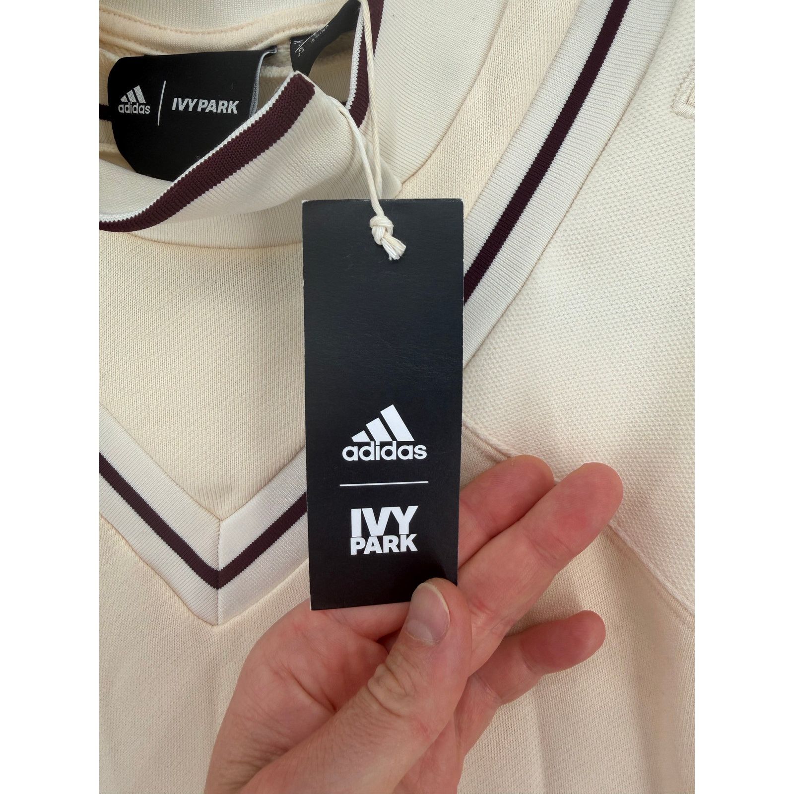 Adidas NWT Adidas Ivy Park Beyoncé Oversized Sweatshirt Striped Size L / US 10 / IT 46 - 4 Thumbnail