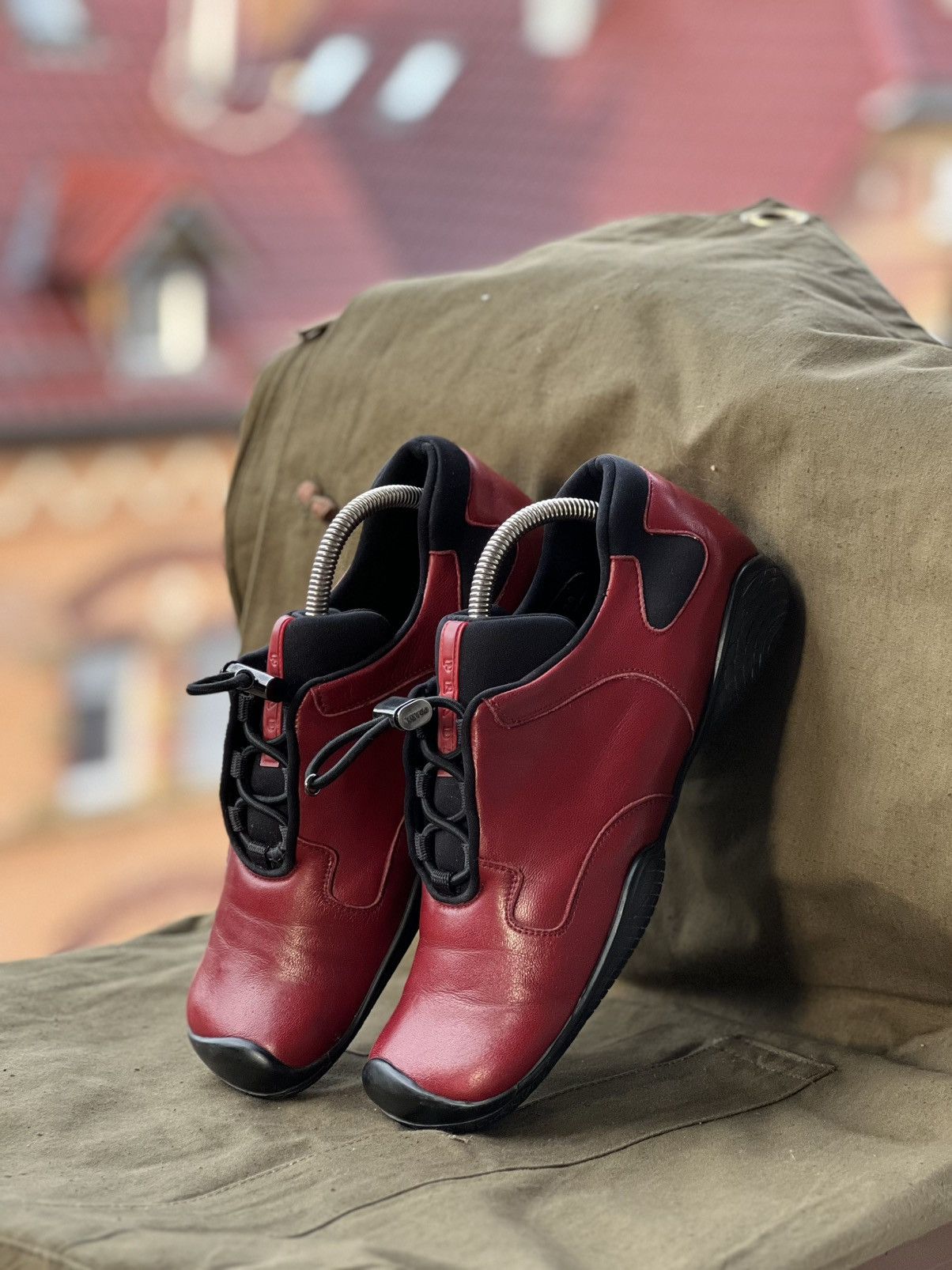 PRADA Rossa & 靴 Trainer Nylon Linea Suede