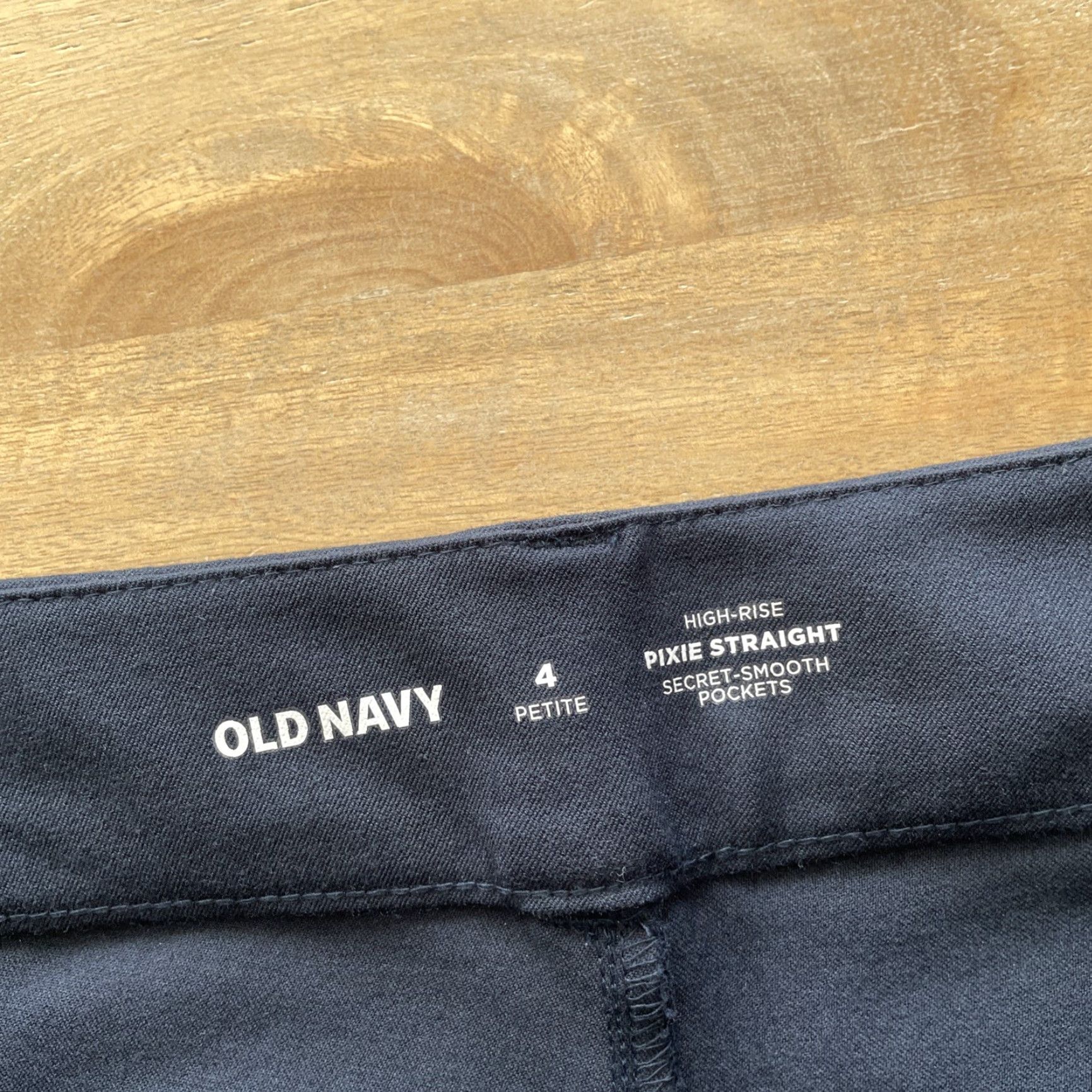 Old Navy Old Navy Pixie Straight High Rise Dress Pants Womens 4 Petite Navy Blue Size 27" / US 4 / IT 40 - 4 Thumbnail