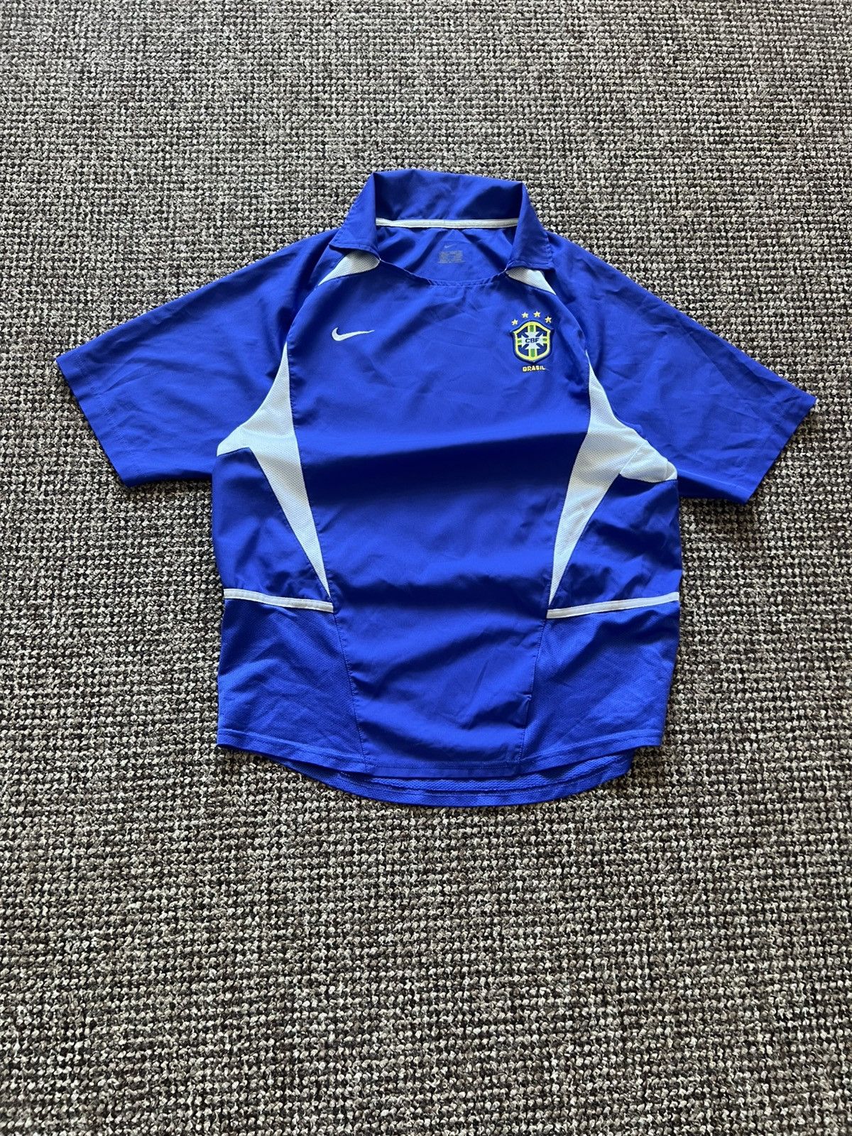 Nike Brazil 2000s World Cup Away Jersey Vintage Size US M / EU 48-50 / 2 - 2 Thumbnail