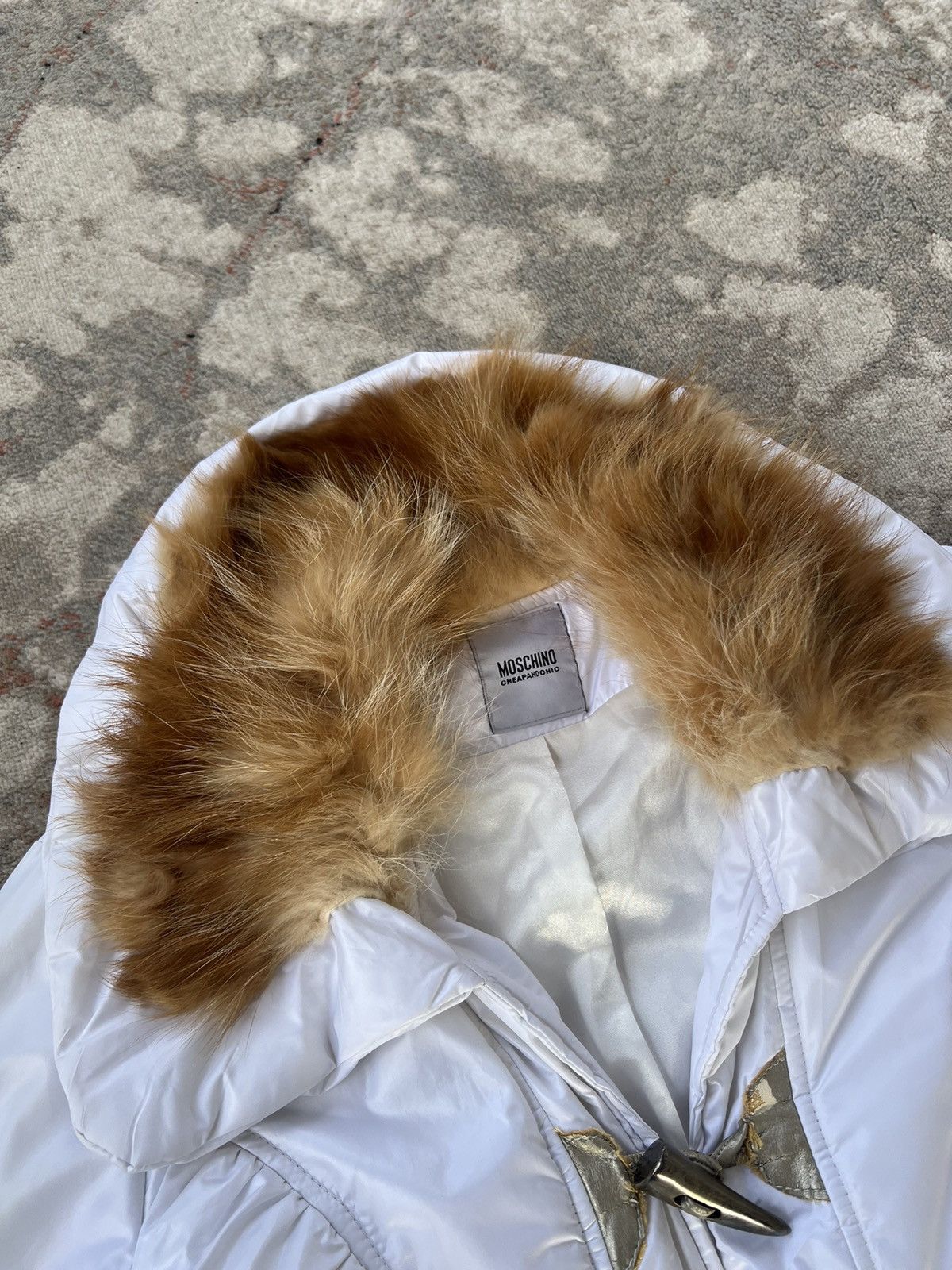Moschino Moschino Cheap And Chic Fur Coat Size M / US 6-8 / IT 42-44 - 11 Thumbnail