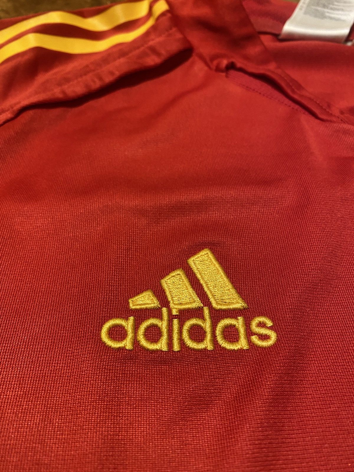Adidas × Vintage Vintage adidas spain Jersey 2004 Size US M / EU 48-50 / 2 - 6 Thumbnail