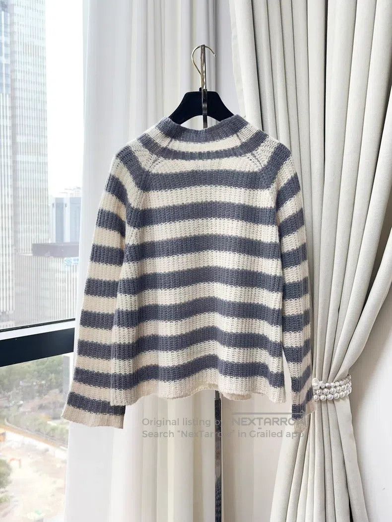 Dior Dior Light gray with beige white striped little bee embroi Size XS / US 0-2 / IT 36-38 - 3 Thumbnail