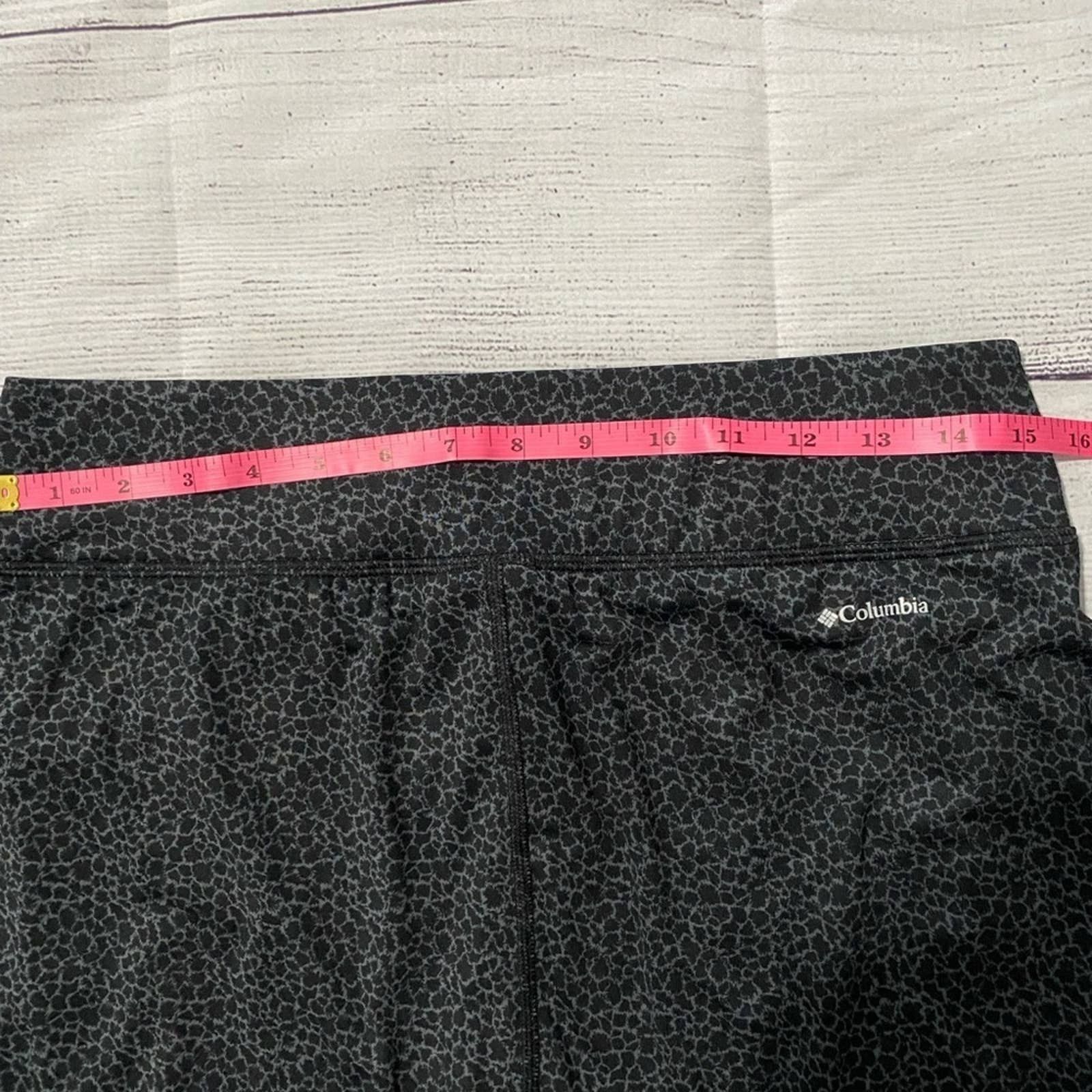 Columbia Columbia skirt with shorts attached Size 30" / US 8 / IT 44 - 7 Thumbnail
