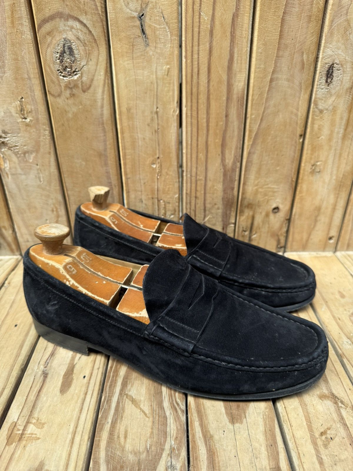 Church's Church’s Men’s suede leather black penny loafers UK 9.5 F Size US 10.5 / EU 43-44 - 2 Thumbnail