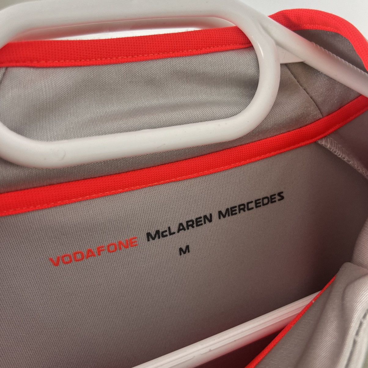 Mercedes-Benz Vintage McLaren Mercedes Vodafone Big Logo Sweatshirt Size US M / EU 48-50 / 2 - 4 Thumbnail