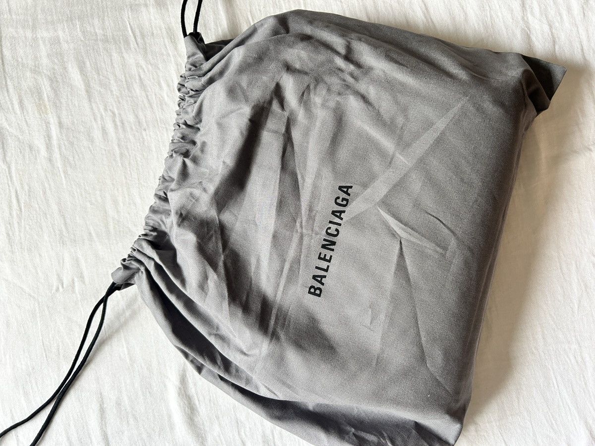 Balenciaga Balenciaga Car Flap Crossbody Bag Size ONE SIZE - 9 Thumbnail