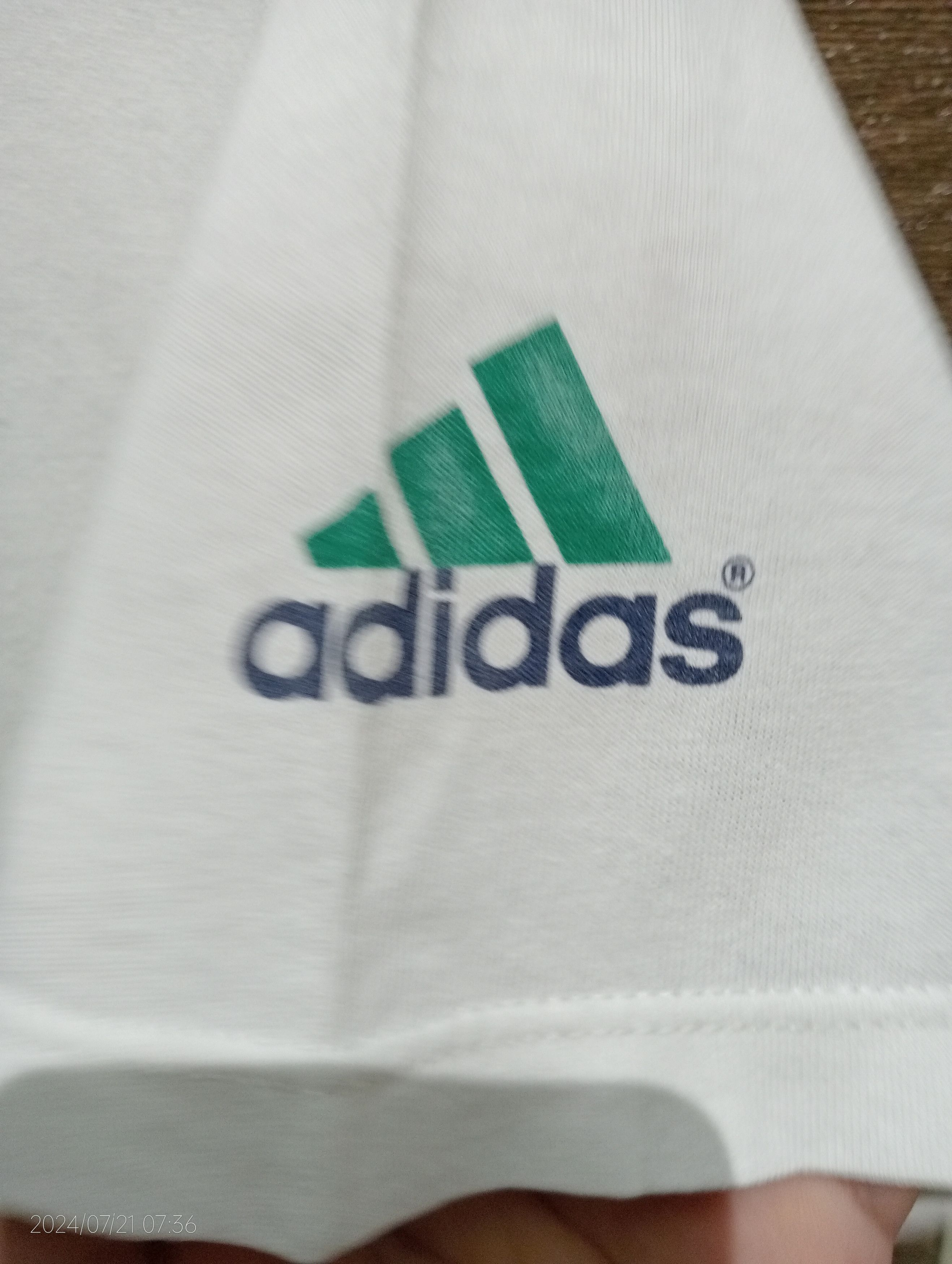 Adidas Vintage '90s Distressed Adidas Big Logo Tee USA Size US L / EU 52-54 / 3 - 5 Thumbnail
