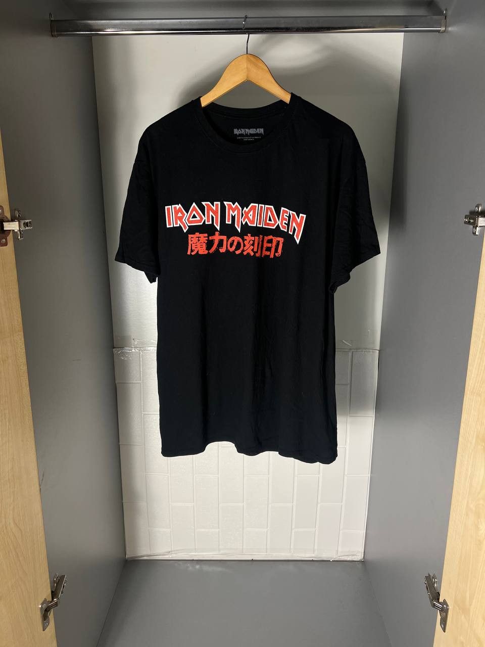 Band Tees VINTAGE IRON MAIDEN WORLD TOUR ROCK T-SHIRT METAL MONSTER Size US XXL / EU 58 / 5 - 3 Thumbnail