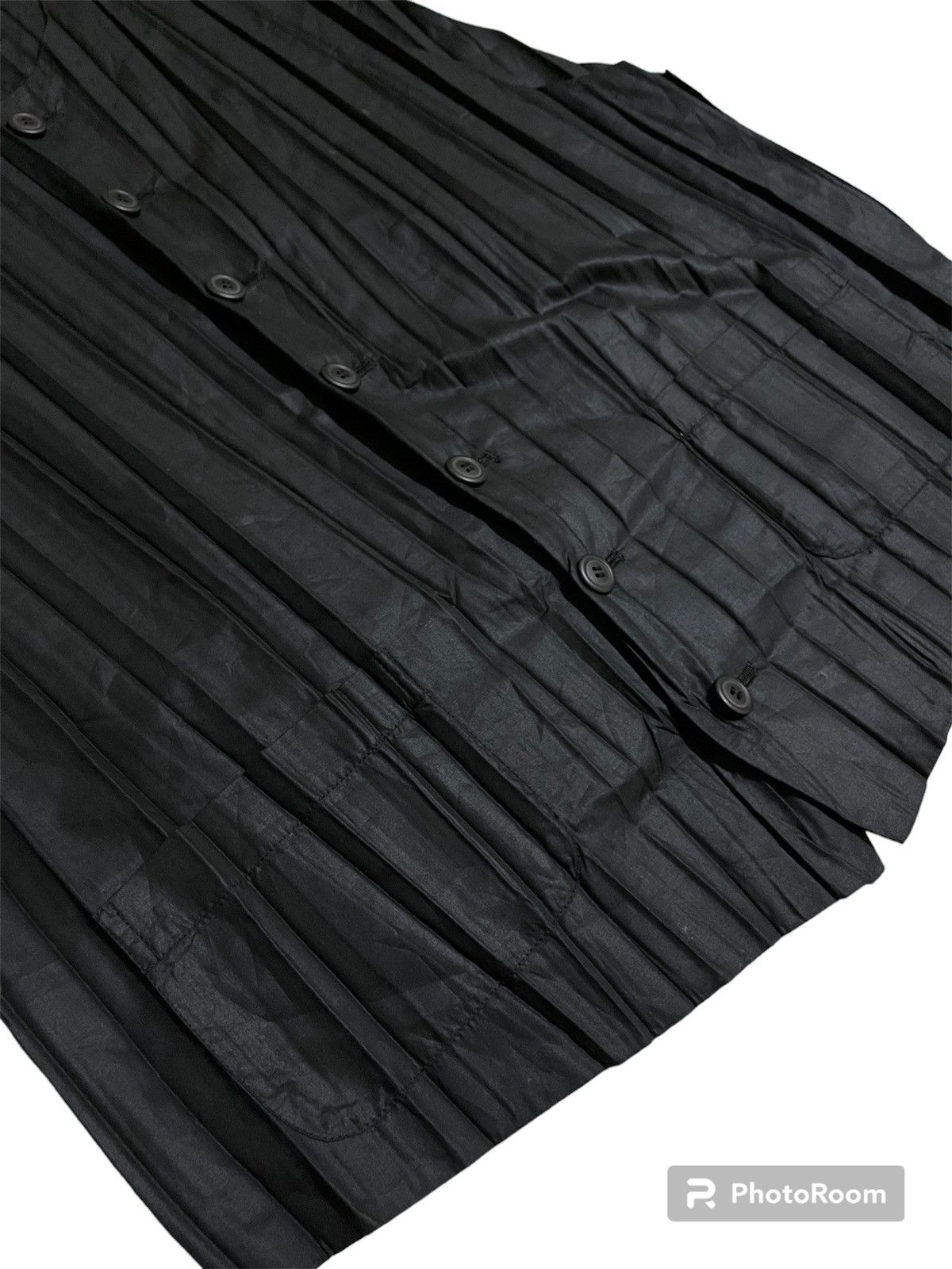 Issey Miyake × Japanese Brand Issey Miyake Men Vest Pleated Pocket Buckle Back SS1997 Size US L / EU 52-54 / 3 - 11 Thumbnail