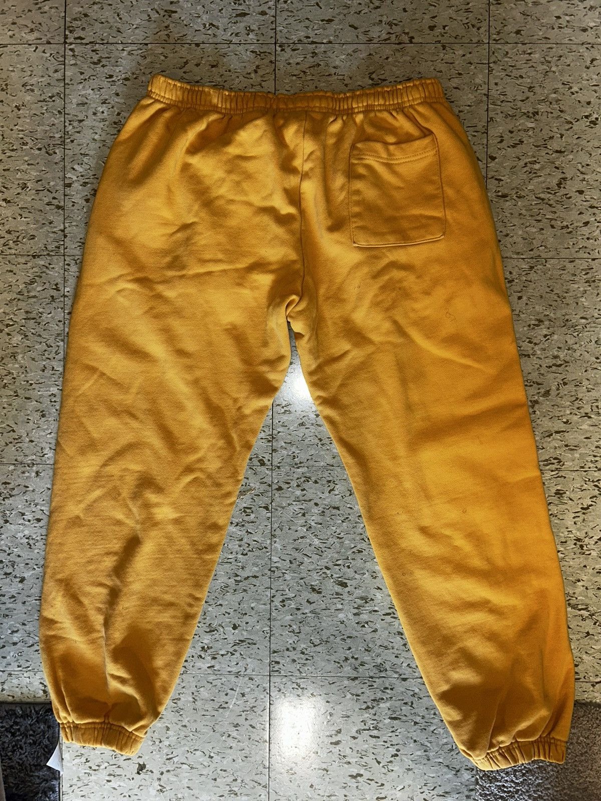 Sp5der × Young Thug Spider OG Yellow Sweats Size US 34 / EU 50 - 3 Thumbnail