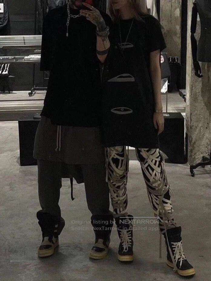 Rick Owens Rick Owens Black Nylon Pants with Drawstring. Size 28" / US 6 / IT 42 - 1 Thumbnail
