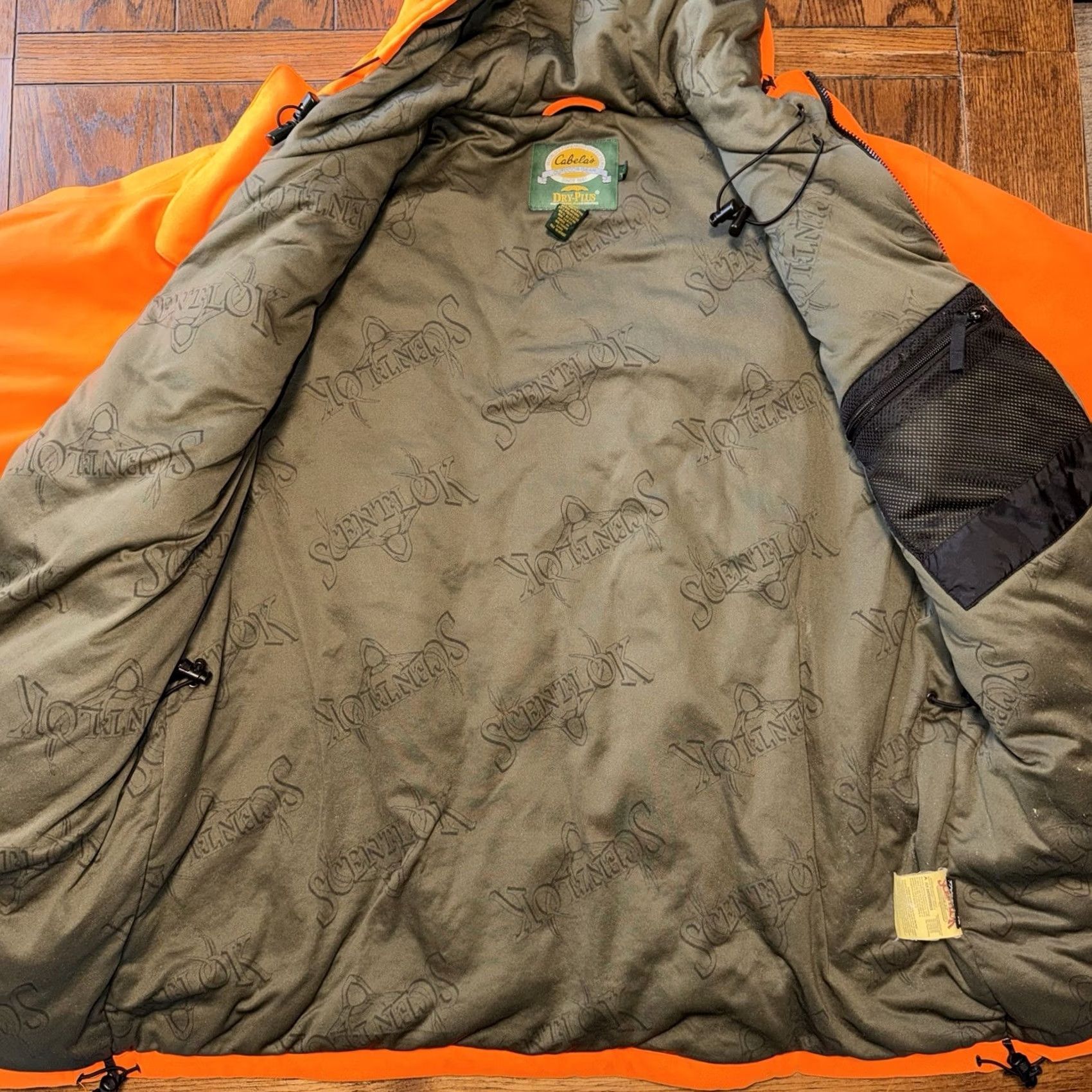 Vintage VINTAGE Cabela's Dry-Plus Scentlok Outdoors Hunting Orange Utility Jacket Men XL Wind-Resistant Zipped Pockets Size US XL / EU 56 / 4 - 4 Thumbnail