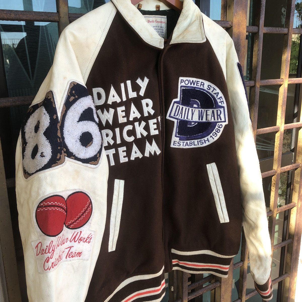 Sports Specialties Daily Wear Cricket Team Varsity Leather Sleeve Jacket Size US L / EU 52-54 / 3 - 4 Thumbnail