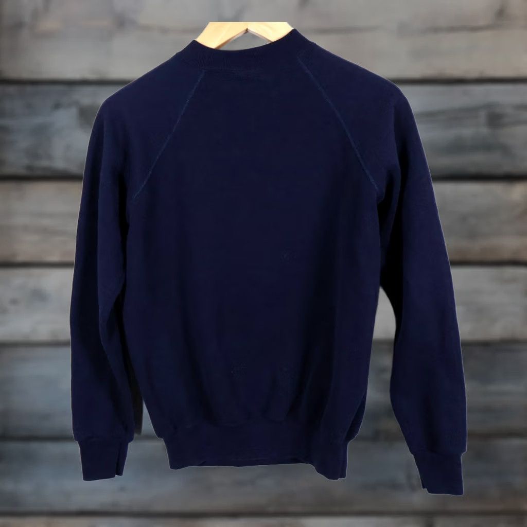 Vintage VINTAGE 80s Romeo Ridge Band Sweatshirt Raglan Sleeve Blue Adult Medium Mens Regular Pullover Graphic Print Cotton Blend Polyester Fleece Made in USA Size US M / EU 48-50 / 2 - 1 Thumbnail