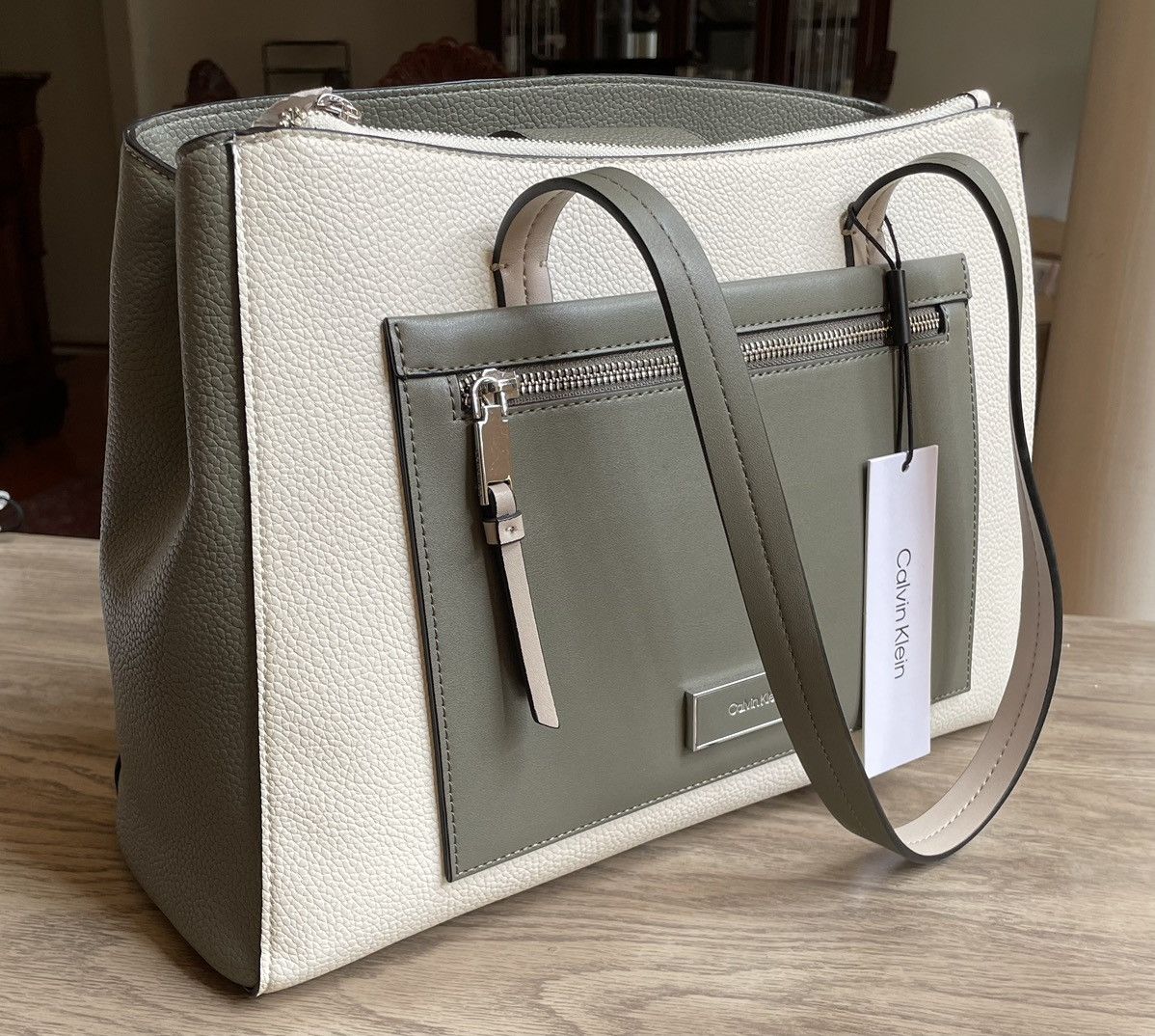 Calvin Klein Calvin Klein Hadley Colorblocked Tote Bag Faux Leather Size ONE SIZE - 1 Thumbnail
