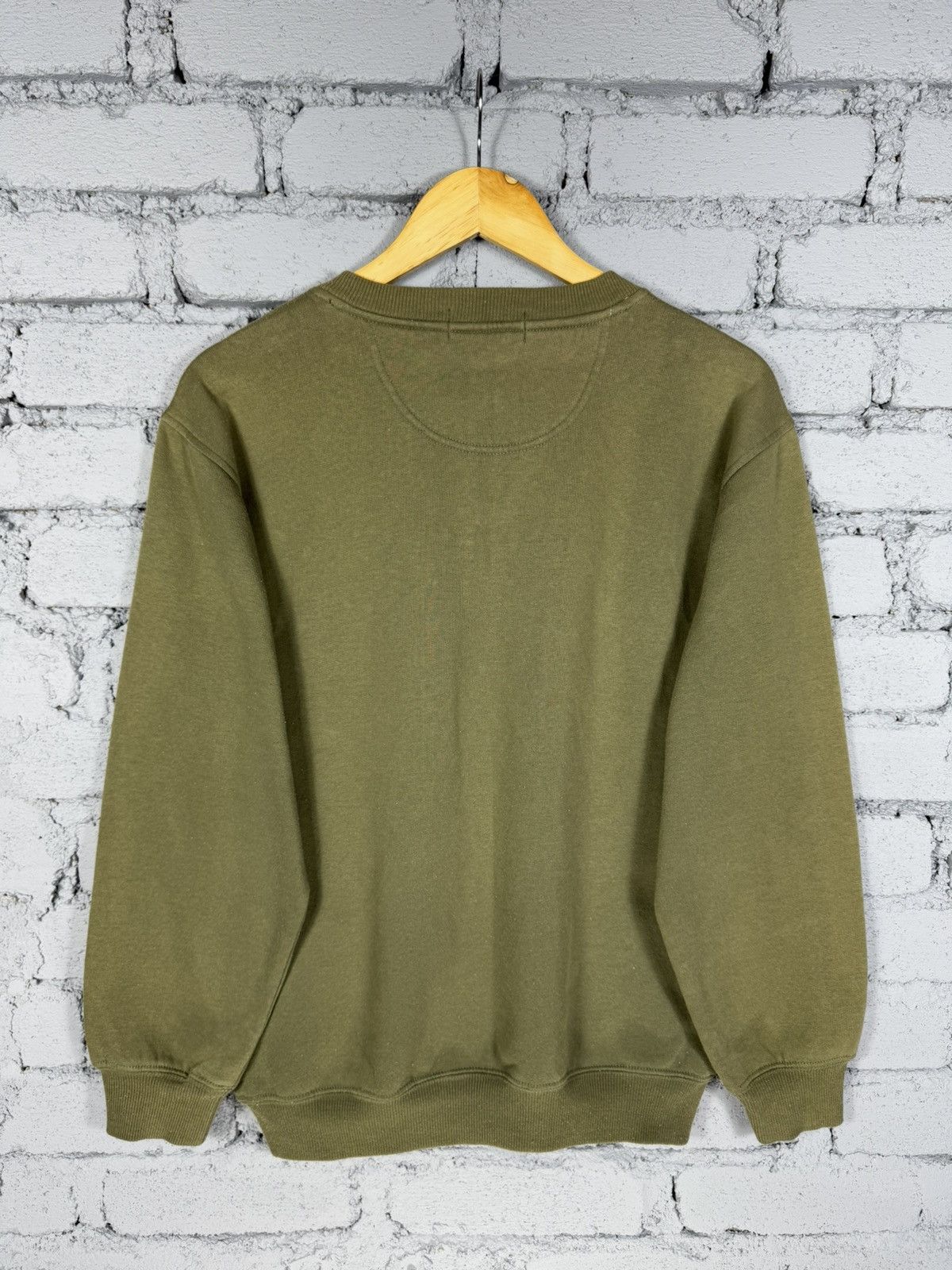 Valentino Vintage Tradisional Gianni Valentino Sun Faded Sweatshirt Size US L / EU 52-54 / 3 - 9 Thumbnail
