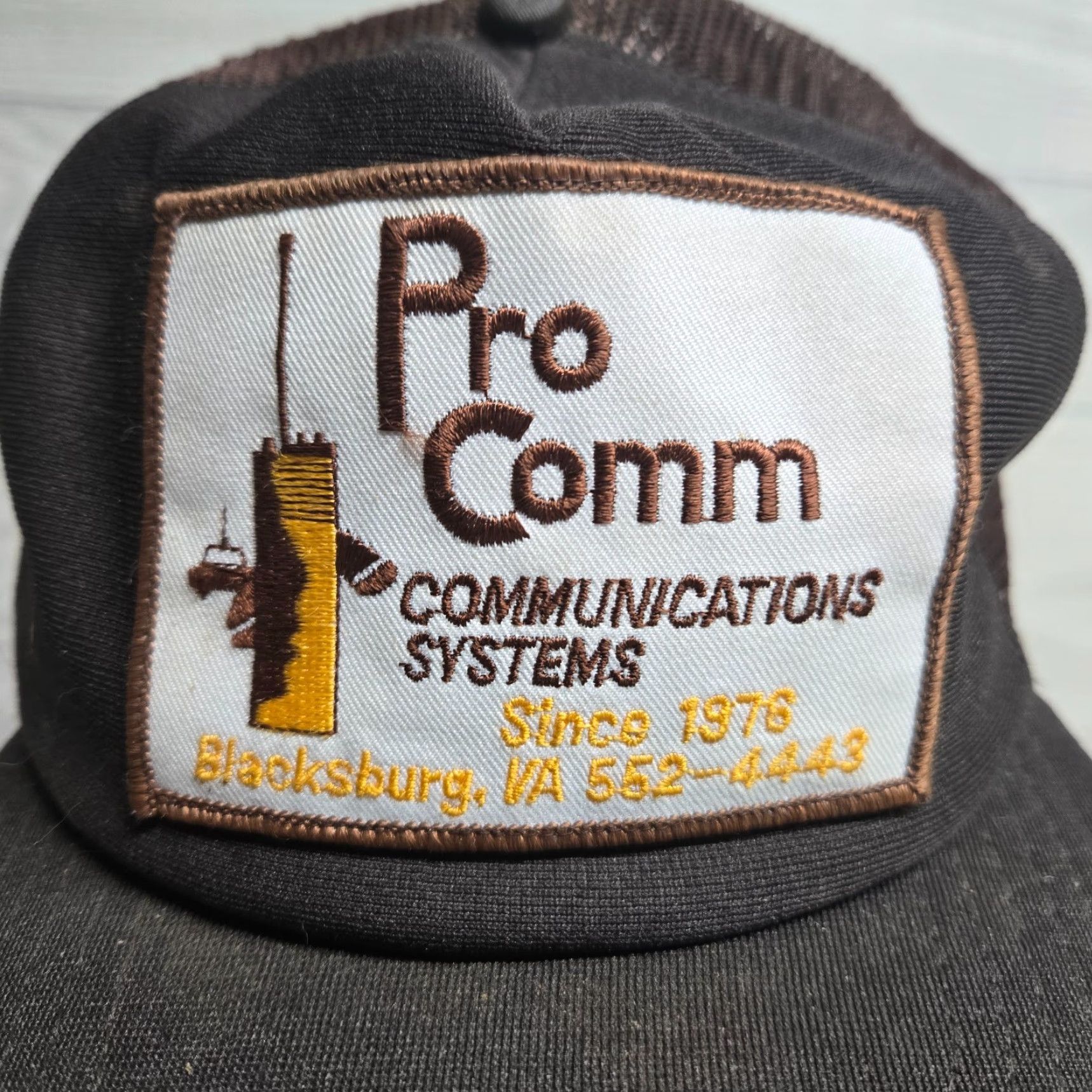Vintage VINTAGE Pro Comm Hat Snapback Patch Cap Trucker Blacksburg VA Virginia Communications Hat Unbranded Adult One Size Brown Mens Womens Size ONE SIZE - 2 Thumbnail
