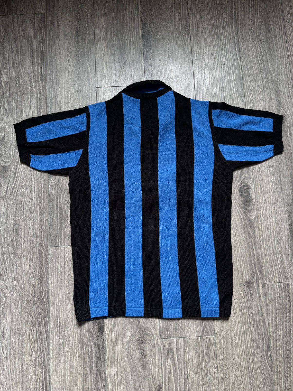 Vintage Inter Milan Home football shirt Soccer Jersey Replica Size US M / EU 48-50 / 2 - 9 Thumbnail