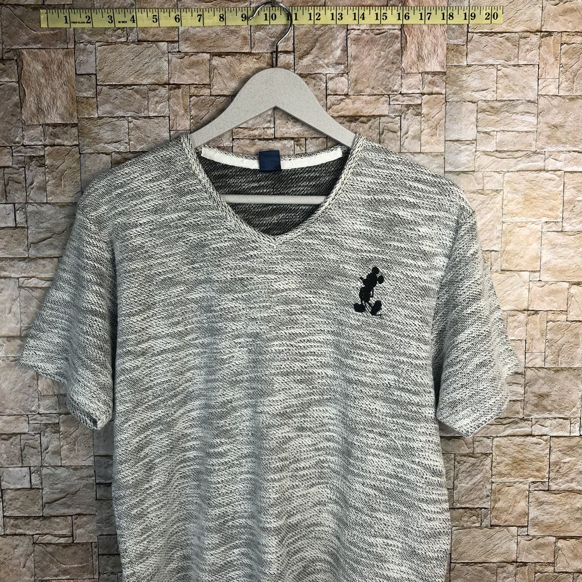 Disney Disney Mickey Mouse 23 Grey knitwear T-Shirt #A175 Size US M / EU 48-50 / 2 - 4 Thumbnail