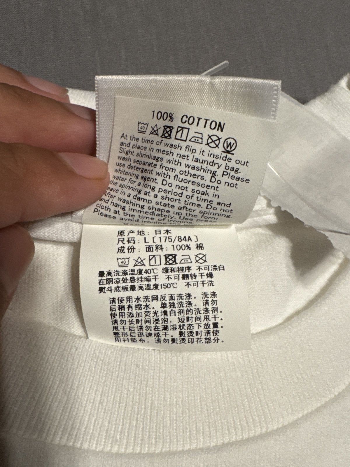 Bape Rainbow Side Shark Tee Size US L / EU 52-54 / 3 - 6 Thumbnail