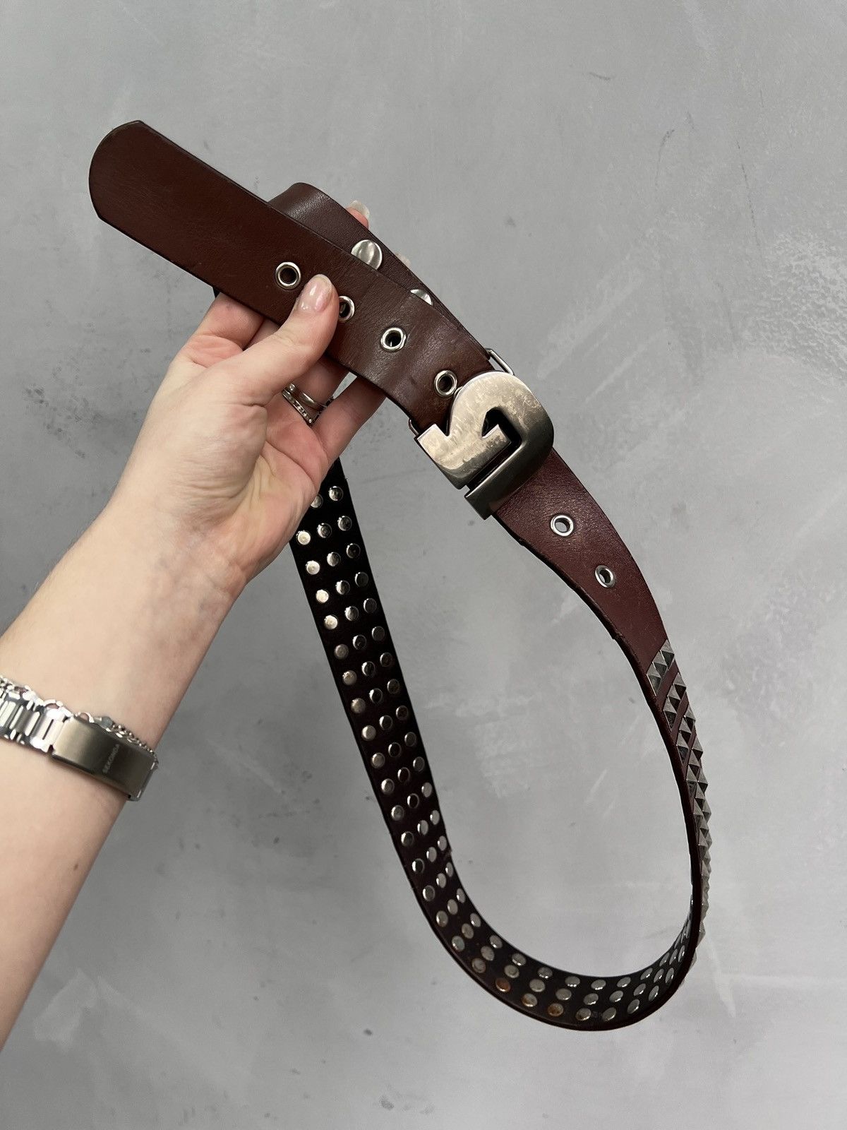 Burton Burton leather studded arrow shaped buckle western Belt Size ONE SIZE - 4 Thumbnail